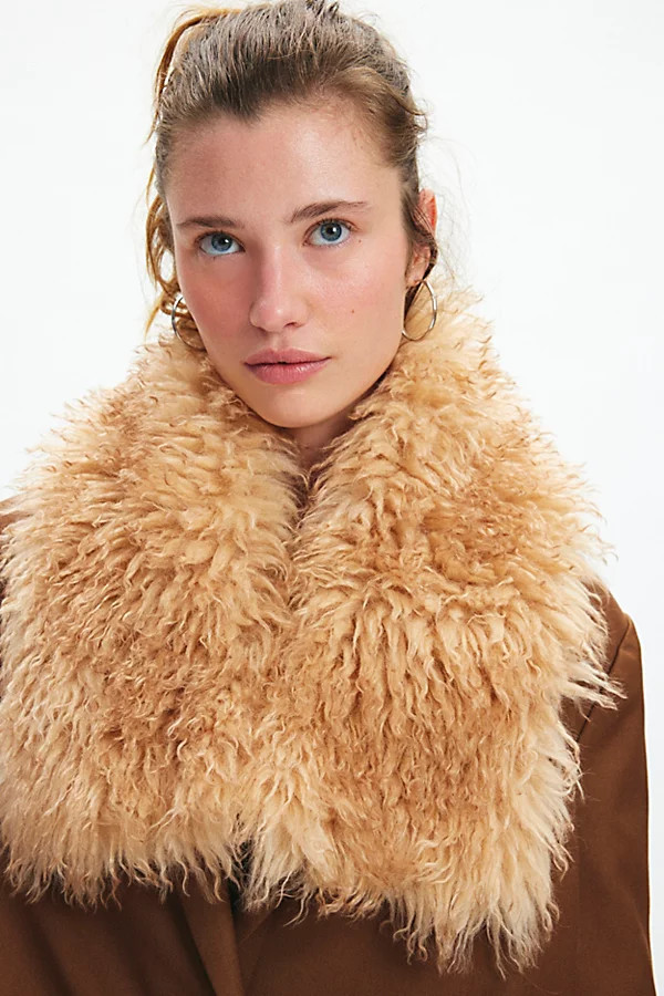 Fluffy Faux Fur Wrap Scarf in Taupe, Women's at Urban Outfitters | Urban Outfitters (US and RoW)