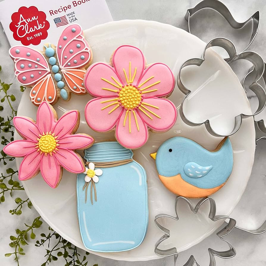 Summer Flower Garden Cookie Cutters 5-Pc Set Made in USA by Ann Clark, Butterfly, Bird, Flower, D... | Amazon (US)