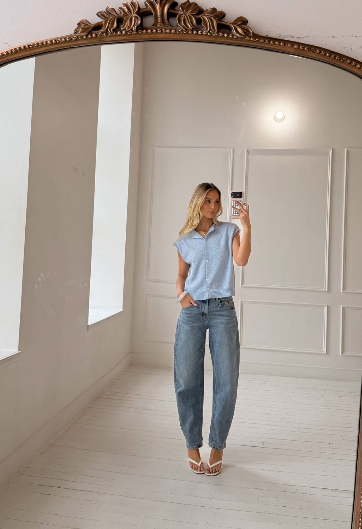 Barrel jeans that are long enough for the tall galssss 👏🏼

#LTKSeasonal #LTKTall #LTKootd