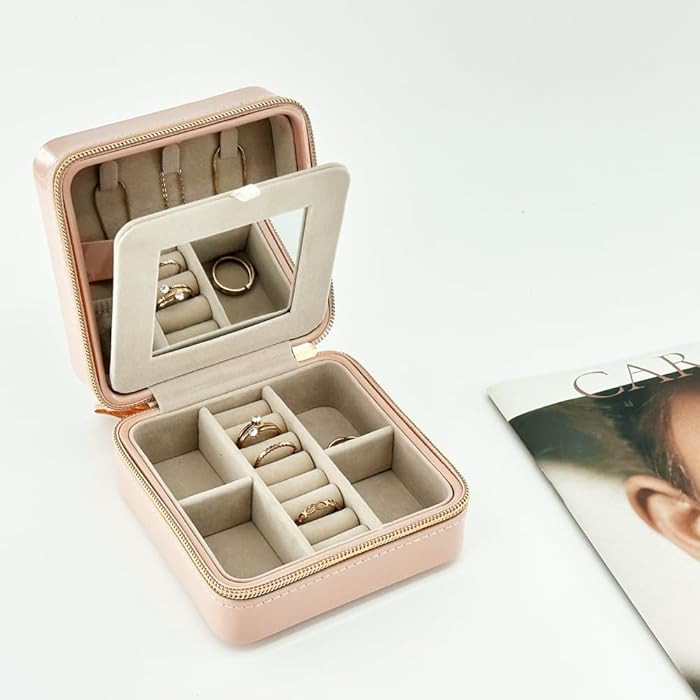 Brouk & Co Pearl Travel Jewelry Case (Nude) | Amazon (US)