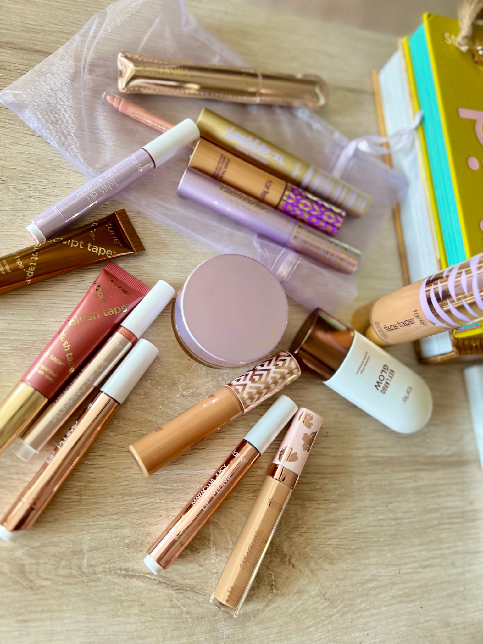The Tarte family and friends SALE is on!!!!!!!! 30% off sitewide through 8/10!! Here are my favs!!! 

#LTKBeauty #LTKFindsUnder50 #LTKSaleAlert