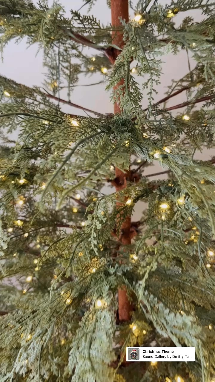 the viral My Texas House Christmas tree is everything and more! I can’t wait to decorate even more for Christmas! 