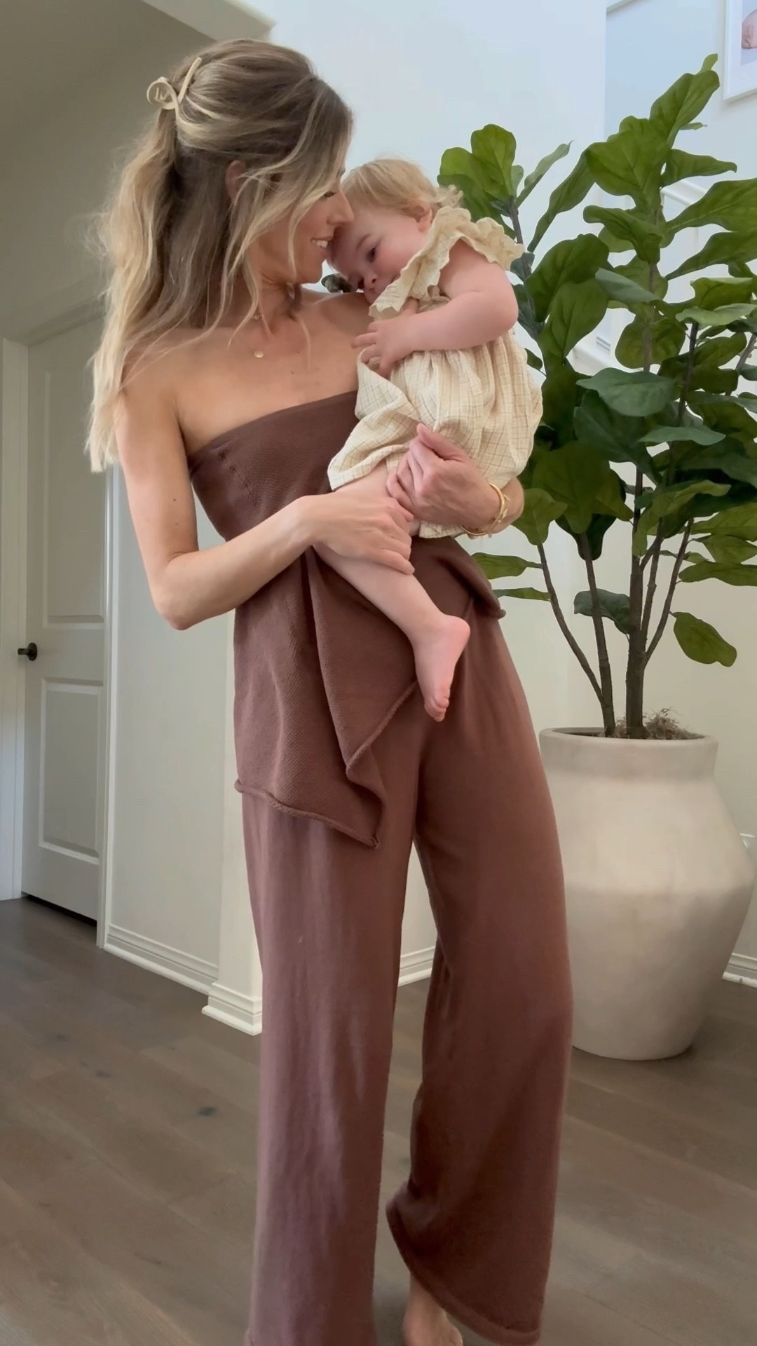 OOTD ft my mini 👶🏼💗 
Ella’s dress is old from Quincy Mae, I linked a few new styles I’m loving for fall 😍 My set is a Free People lookalike I’m loving for transition to fall 👌🍁

Amazon, Free People, Quincy Mae, toddler girl dresses, toddler girl outfits, women’s fall transition outfits, comfy sets, Free people set, everyday outfit, mom style 

#LTKFamily #LTKSeasonal #LTKKids