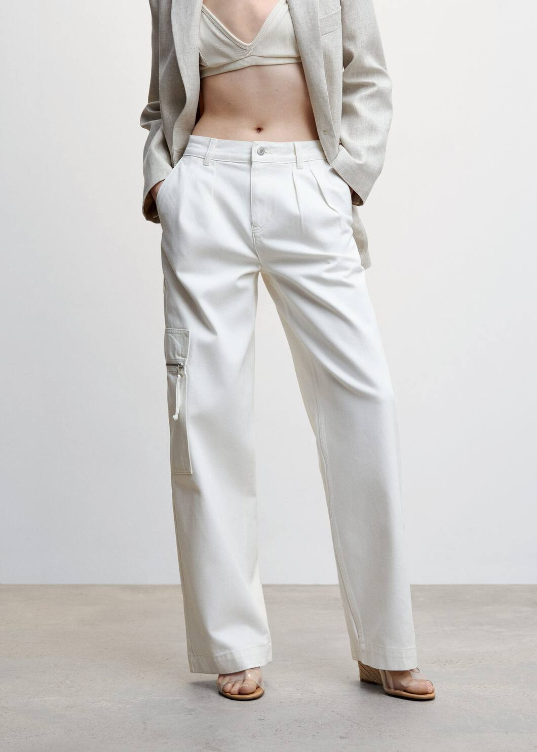 Pocket wideleg jeans -  Women | Mango USA | MANGO (US)