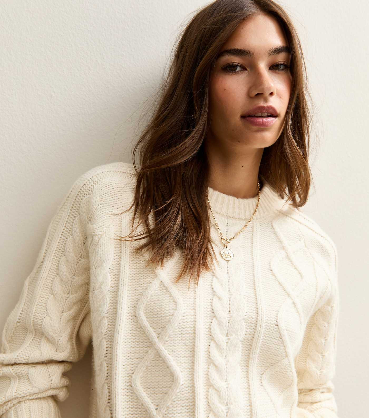 Cream Cable Knit Raglan Sleeve Jumper | New Look | New Look (UK)