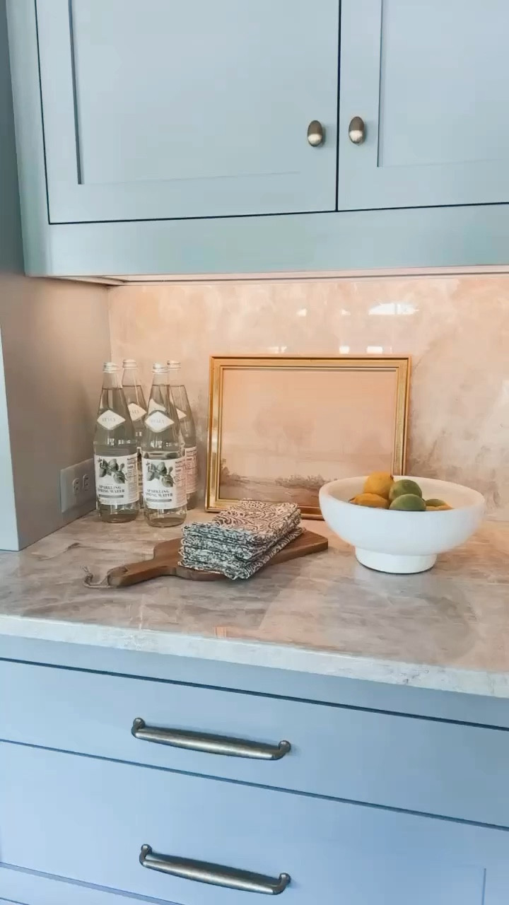 In love with this piece of art in our kitchen! 


Loverly grey, home finds, home decor, kitchen finds, artwork inspo 

#LTKHome