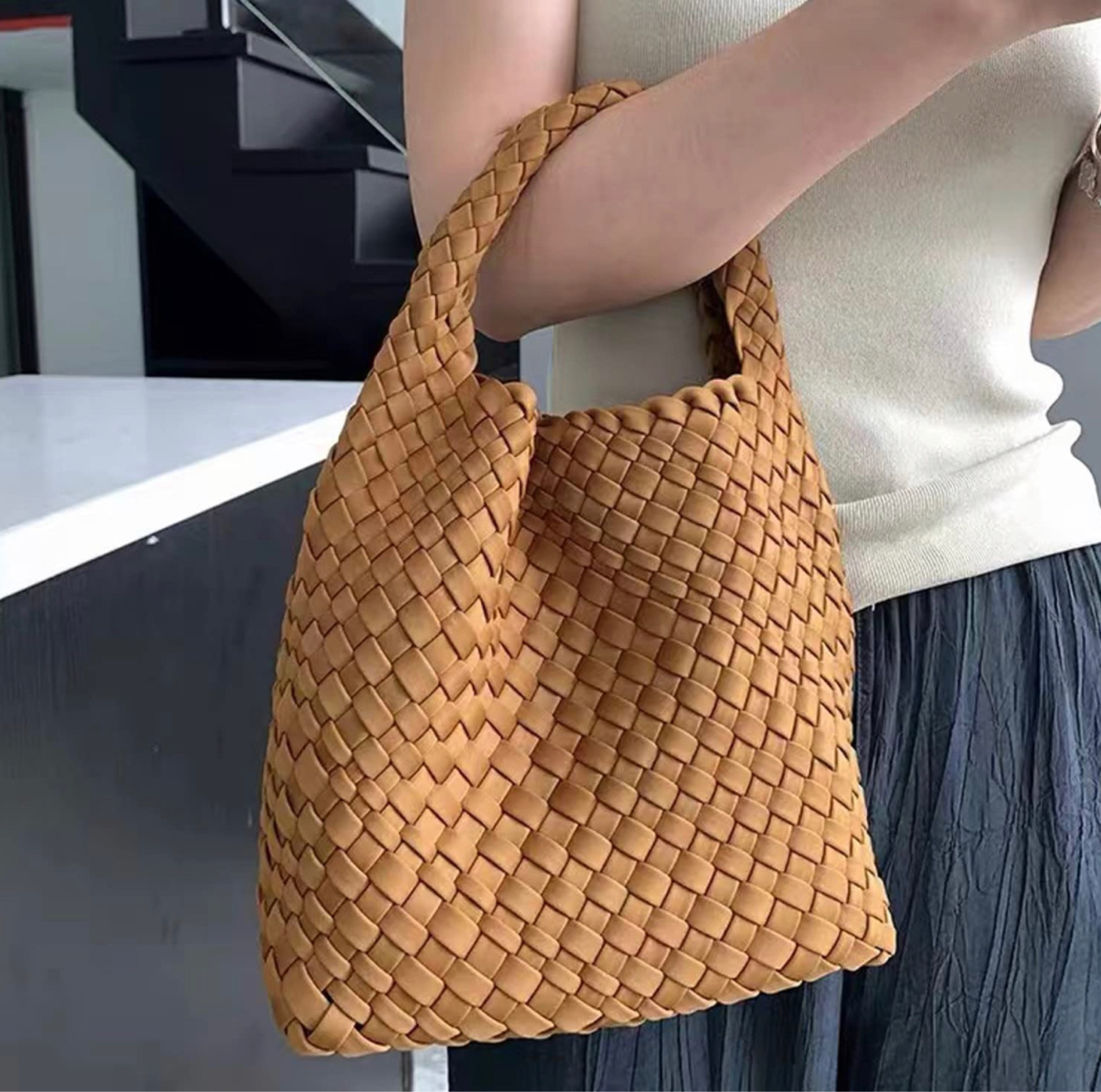 Woven Vegan Leather Tote Bag For Women – Large Hobo Shoulder Bag, Travel Handbag With Clutch & Wallet