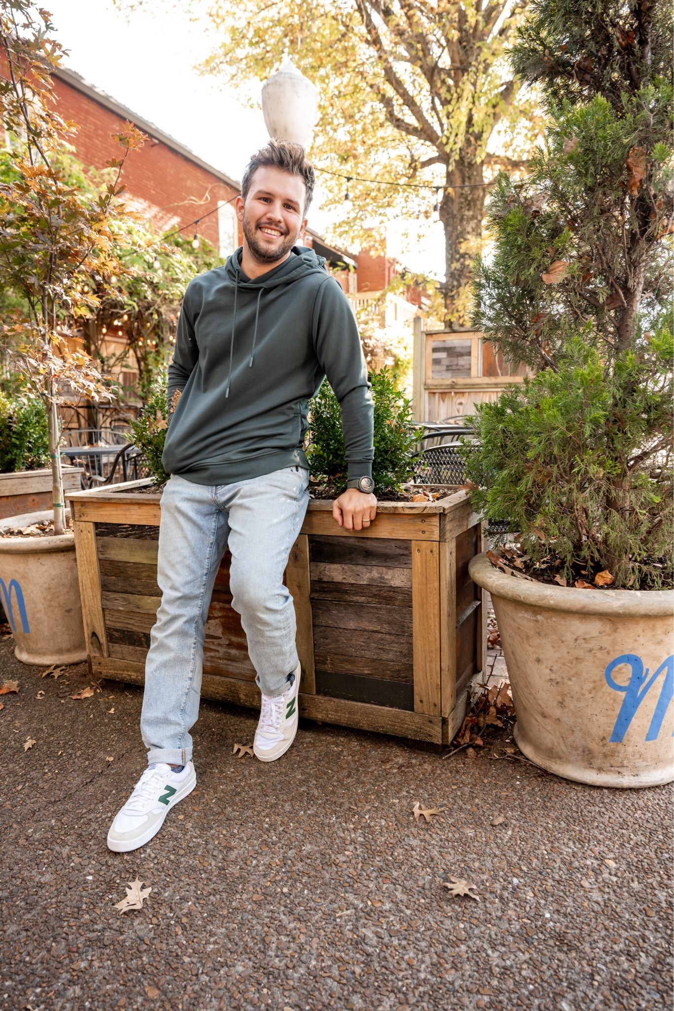 Fresh @newbalance shoes for the whole fam from @DSW! #NewBalance #MyDSW #ad

#LTKGiftGuide #LTKfindsunder100 #LTKmens