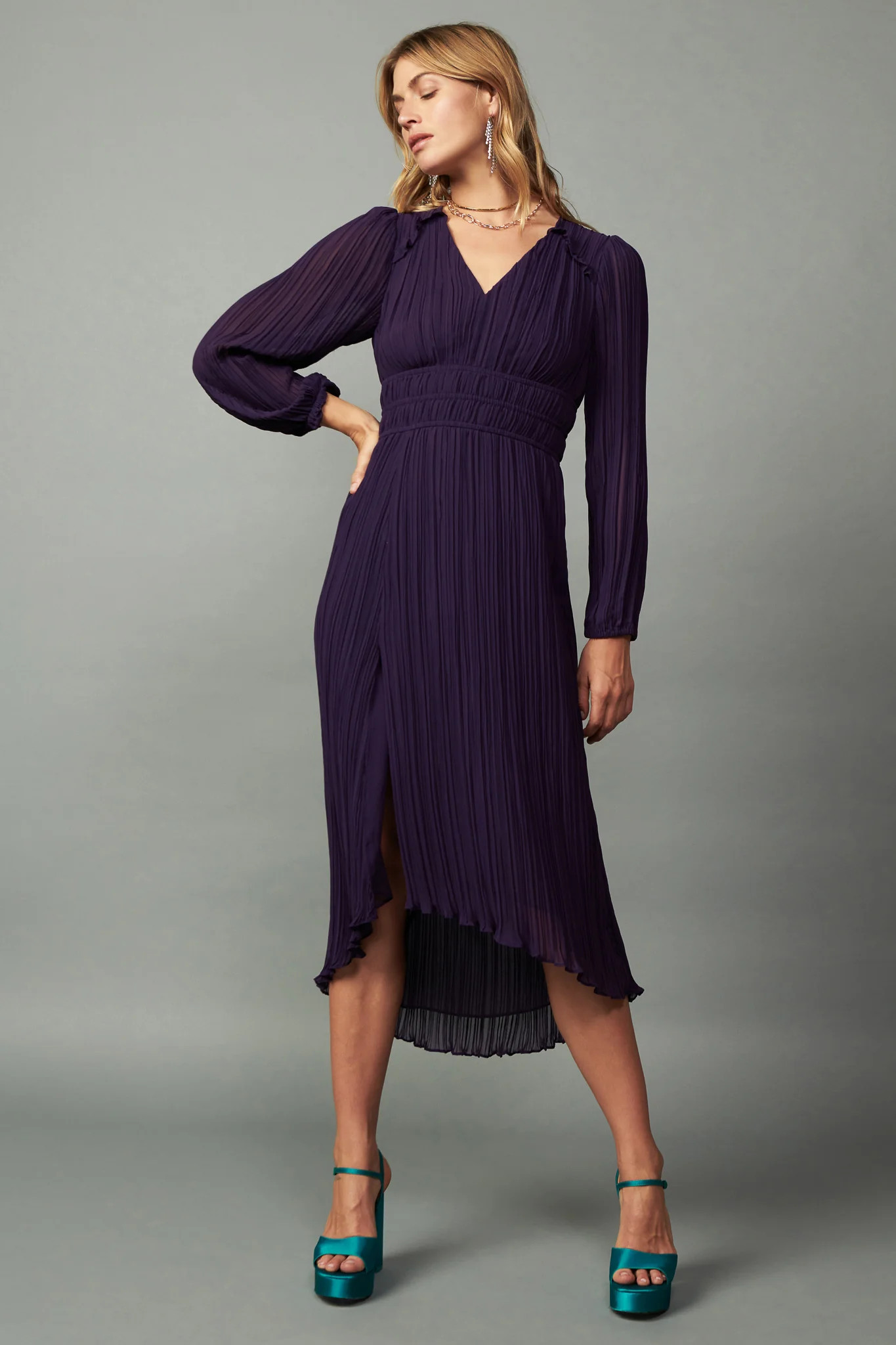 Pleated V-neck Midi Dress | Current Air