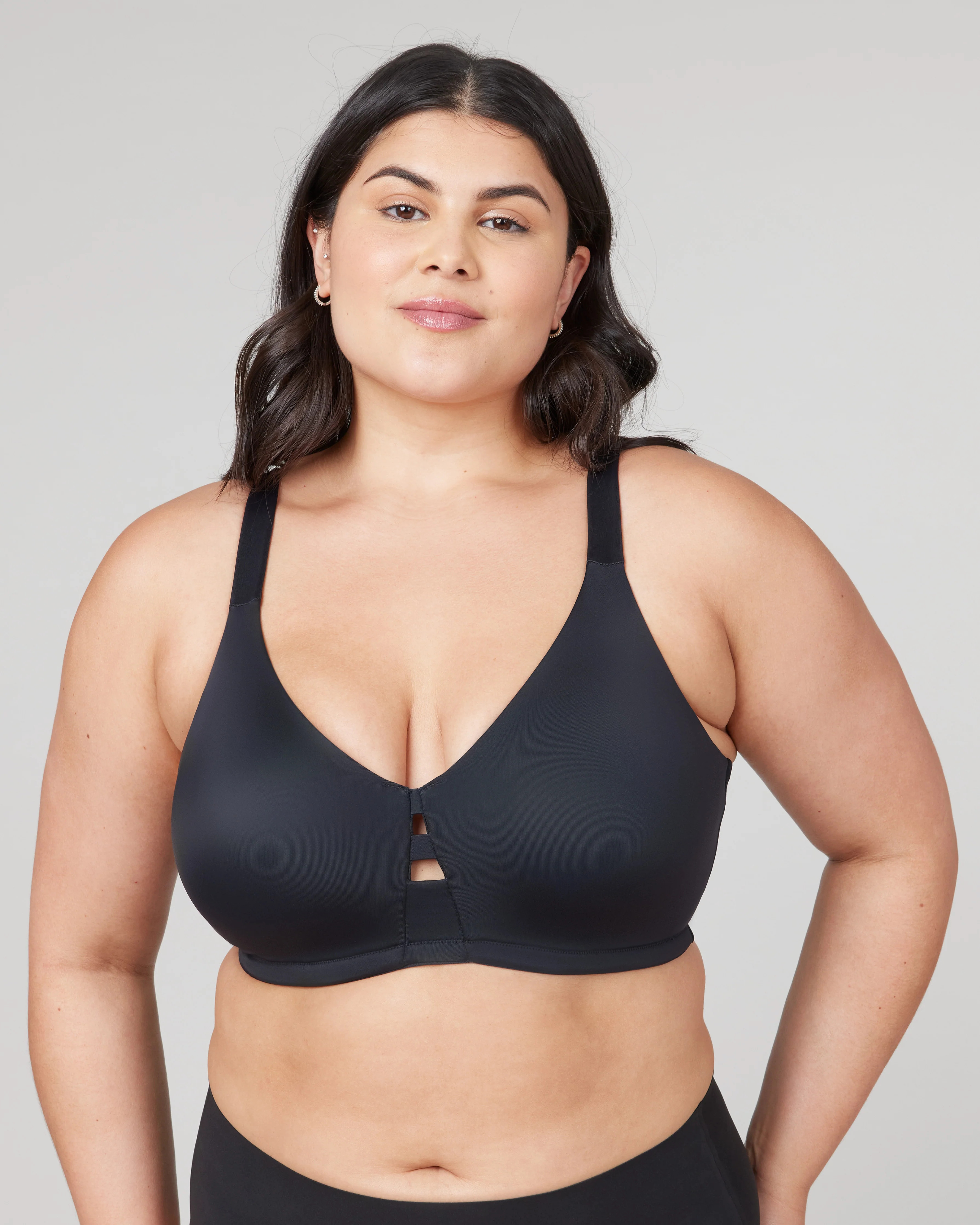 Low Profile Wireless Minimizer Bra | Spanx