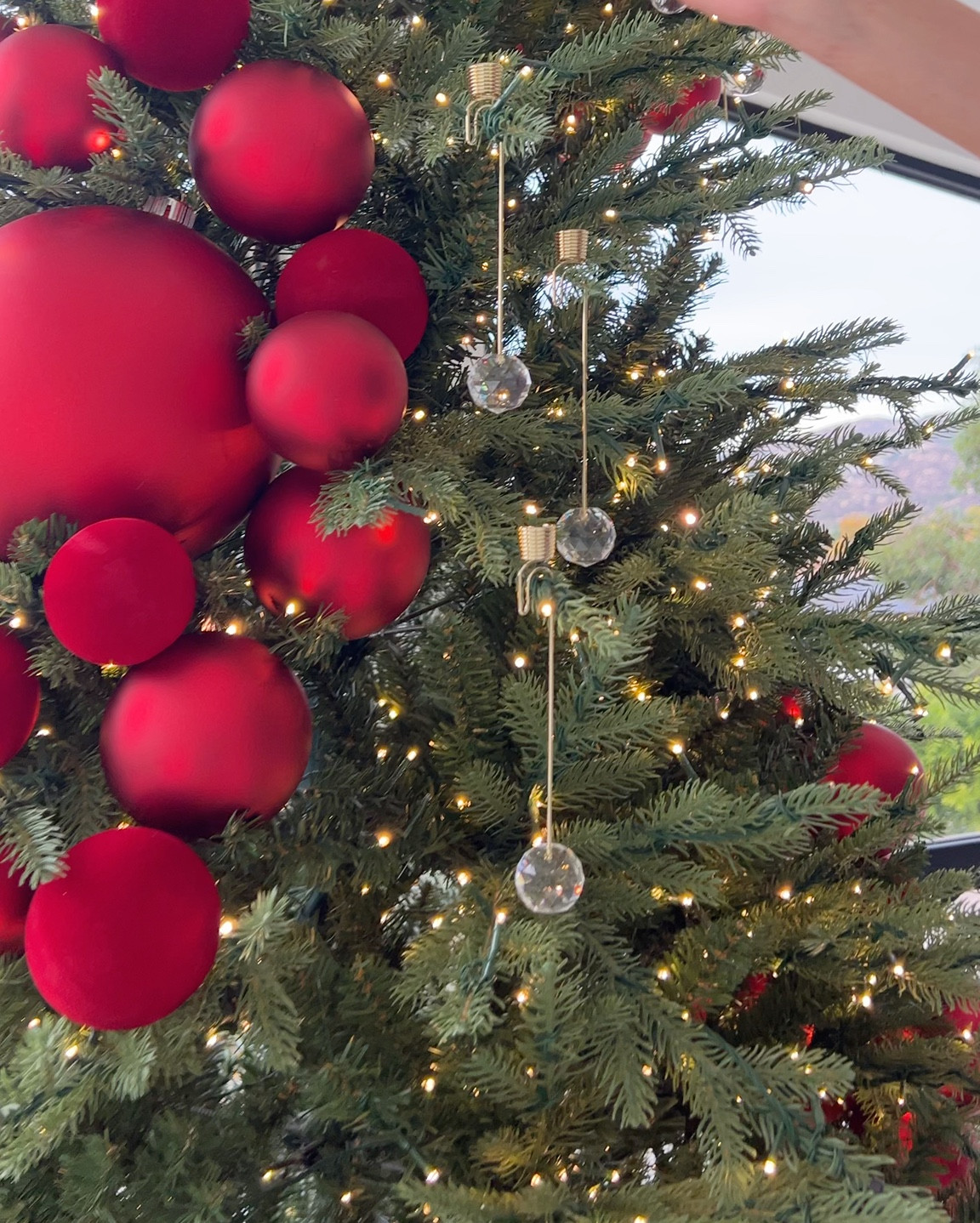 Christmas tree candles with remote timer🤩🤍

#LTKHome #LTKSeasonal #LTKU