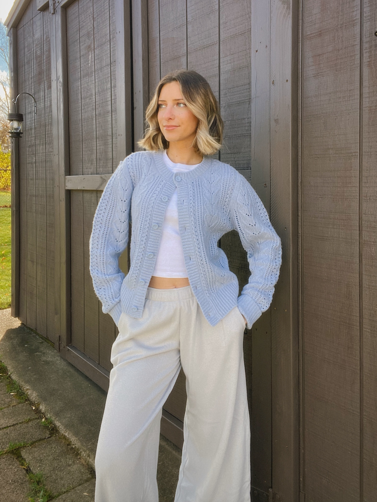 comfy vibes in Hollister 

#LTKFindsUnder50 #LTKGiftGuide #LTKSaleAlert