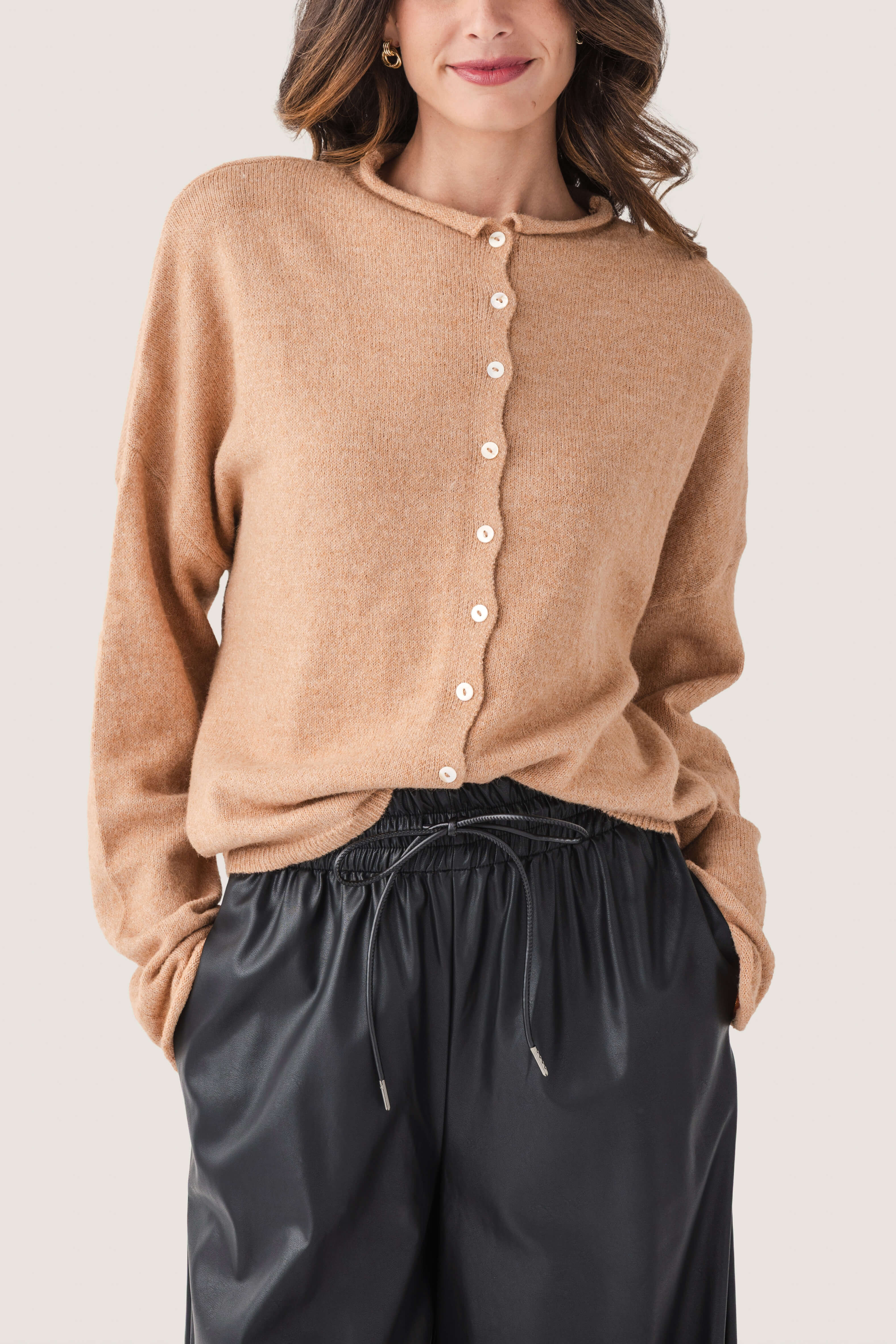 Things Between Piper Cardigan | Social Threads