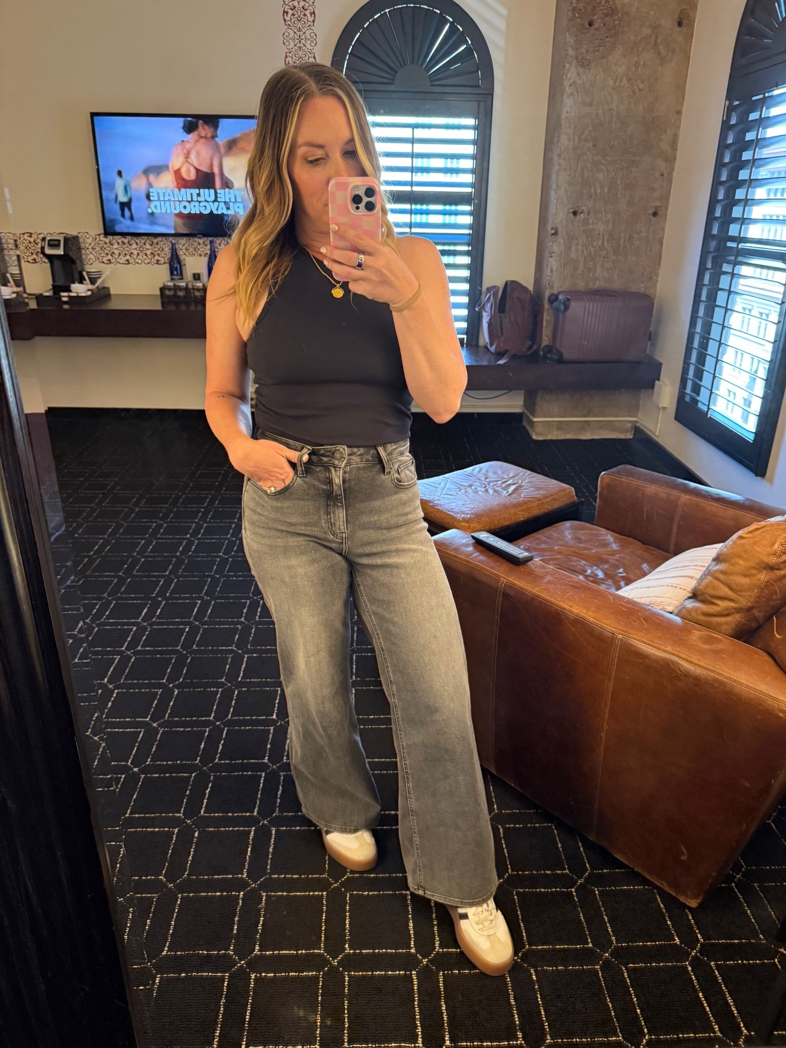 Comfy basketball game outfit

#LTKdayinmylife #LTKOver40 #LTKvlog