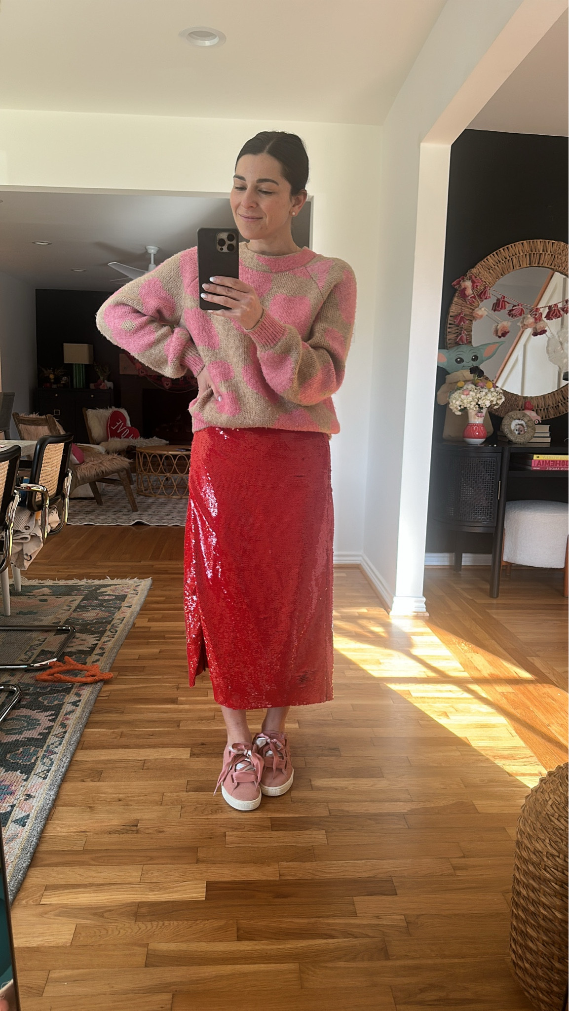 Finding more ways to wear this fabulous sequin skirt! ♥️ who says sequins can’t be a casual mom fit?! 

#LTKWorkwear #LTKStyleTip #LTKFamily