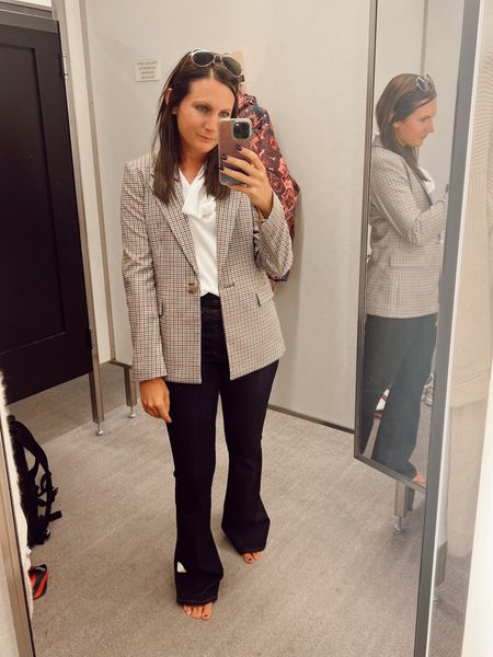 Work wear
Business casual
Professional
Checkered blazer
High waist dark blue Jean denim flare jeans
Plain white work top
Fall outfit
Office
Nordstrom anniversary sale
NSale

Coastal grandmother 
Country club
Preppy style
Nordstrom anniversary sale
NAS
Nordstrom Sale
Fall sweaters
Faux leather leggings
Knee high boots
Ugh sale
Back to school
Work clothes
Vest
Outerwear 
Amazon fashion
Finds
Casual style
Weekend outfit
Sets
Date outfit
Revolve 
Under $200
Cocktail 
Easter dress
Spring outfit
Brunch
Night out
Date night
Pink
Floral

Blue white striped tie dress Amazon fashion 
Knee length
Beach trip

White skirt
Business professional 
Business casual
Work pant 
Wide leg
High waist
Under $100
Work wear
Long white midi skirt
Nordstrom 

Follow my shop @clairecumbee on the @shop.LTK app to shop this post and get my exclusive app-only content!

#liketkit #LTKFind #LTKunder50 #LTKxNSale
@shop.ltk
https://liketk.it/4ev05