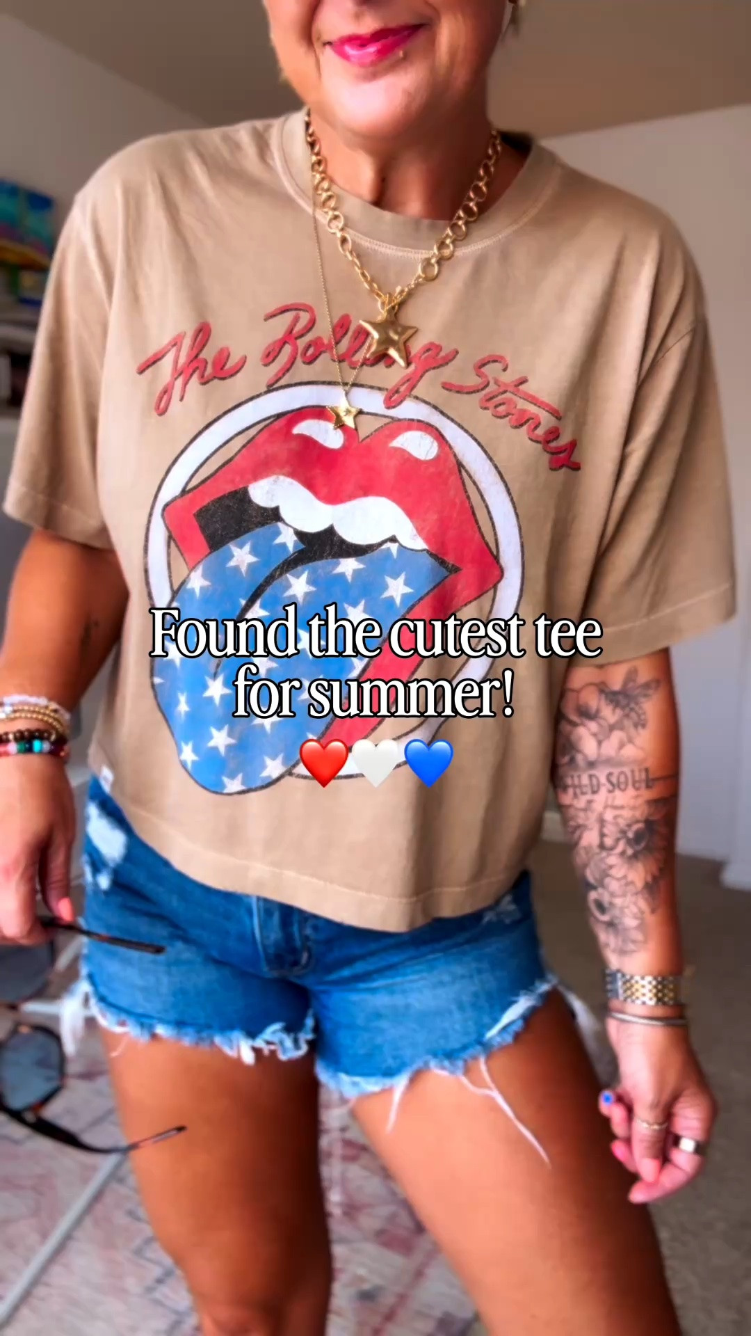 The cutest Rolling Stones graphic tee for summer ❤️🤍💙

#LTKSeasonal