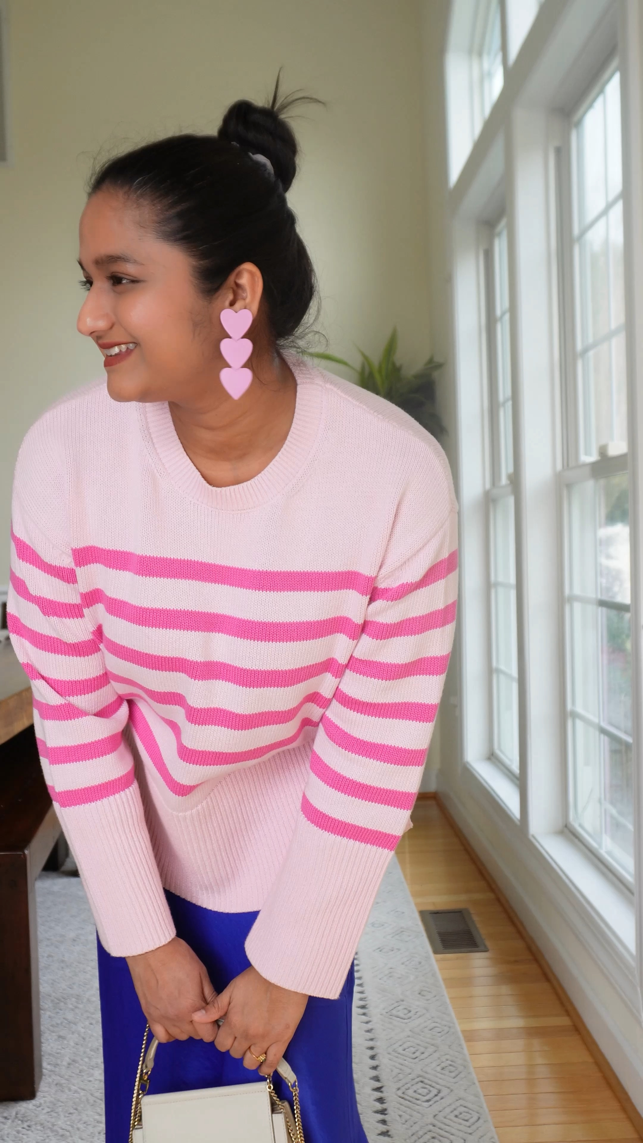 Cute Valentine's Day outfit idea 
@gap sweater in size S
@loft slip skirt in size M 
@jcrewfactory silver heels 
@polene bag

#LTKVideo #LTKmidsize #LTKstyletip