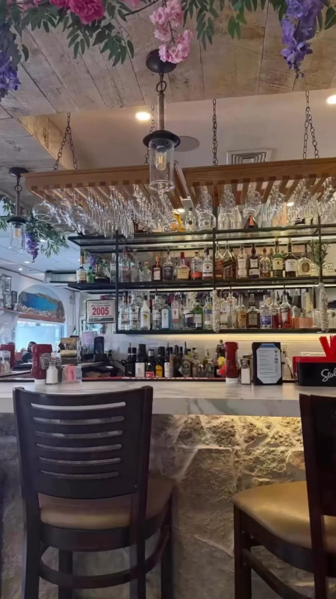 One of my all-time favorite spots from my Westchester, NY days is Lefteris Gyro. You truly can’t go wrong with anything on the menu — and there’s a reason they’ve been a local favorite for over 20 years.

#westchesterny #tarrytown #bestfood #greekfood 

Located in beautiful Tarrytown in Westchester County, it’s an absolute must-visit if you’re in the area. Trust me… you won’t regret it.