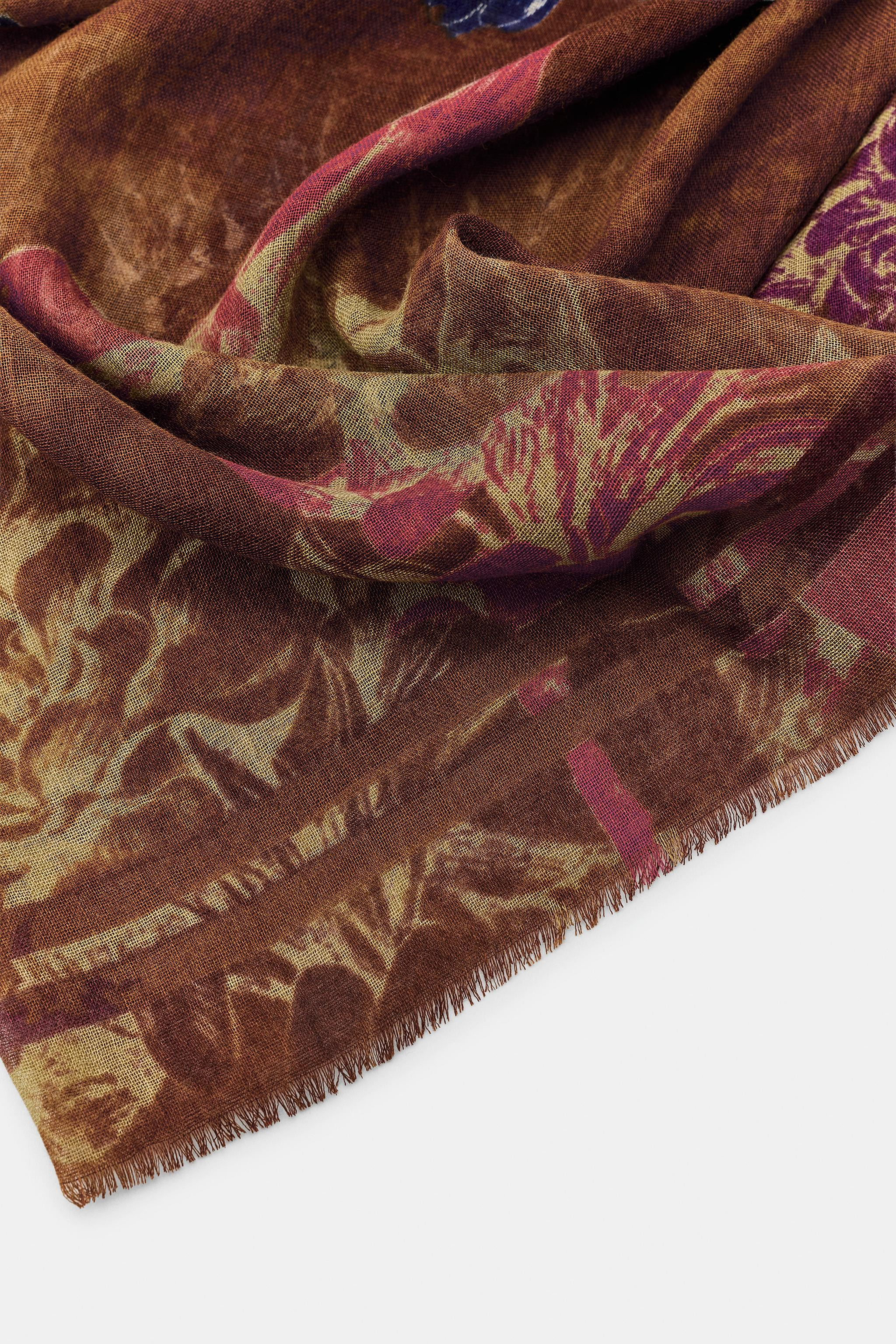 PEONIES PRINT SCARF | Zara US