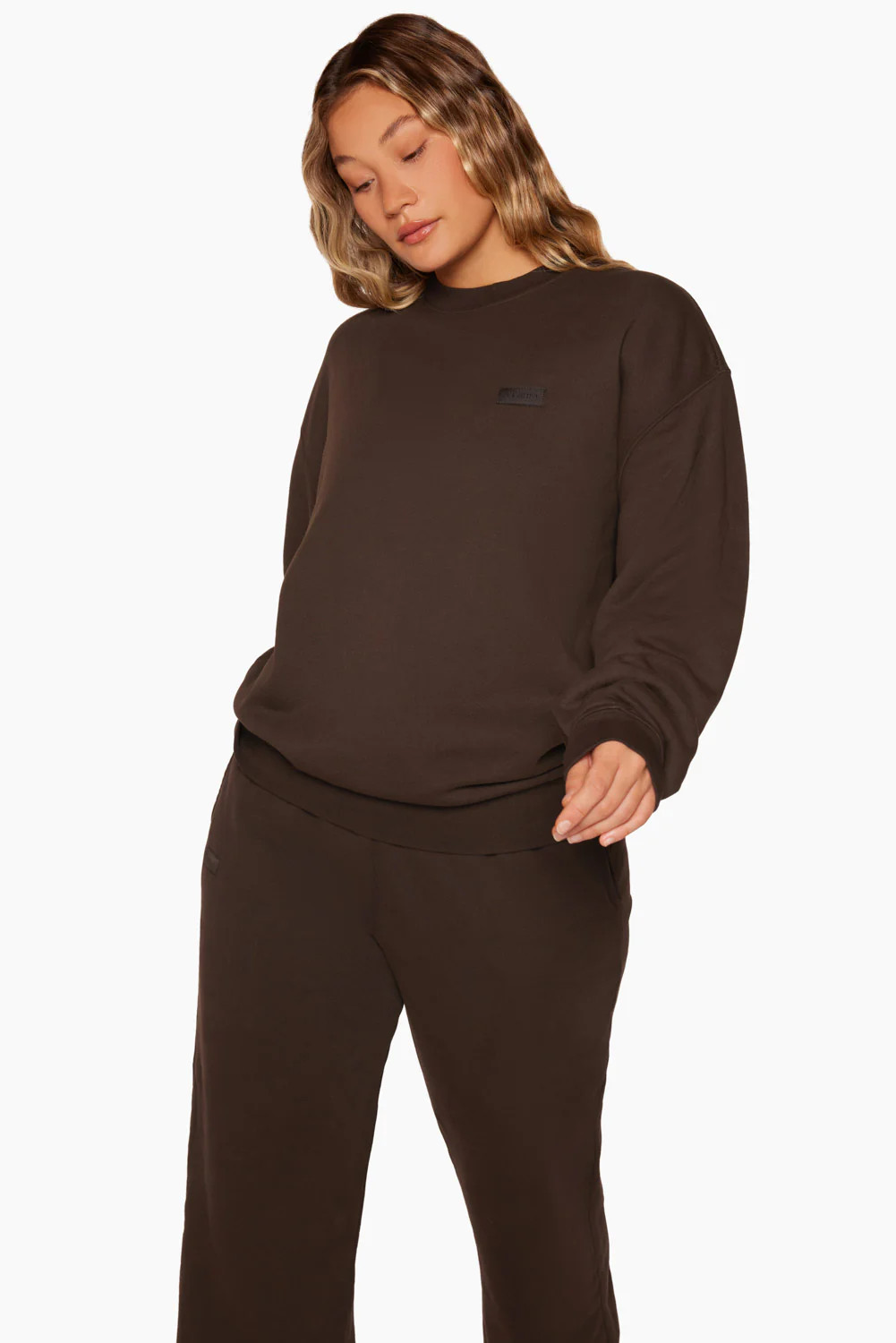 HEAVYWEIGHT SWEATS

                             
                            




    CREWNECK

... | SET Active