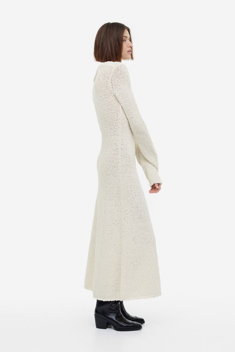 Textured-knit dress | H&M (UK, MY, IN, SG, PH, TW, HK)