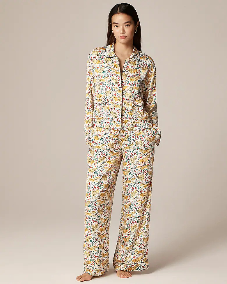 Soft-shine pajama pant set in holiday jungle print | J. Crew US