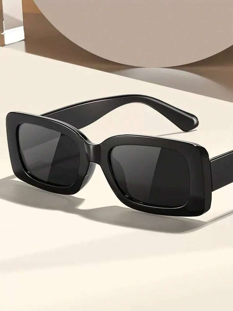 Black sunglasses  | SHEIN