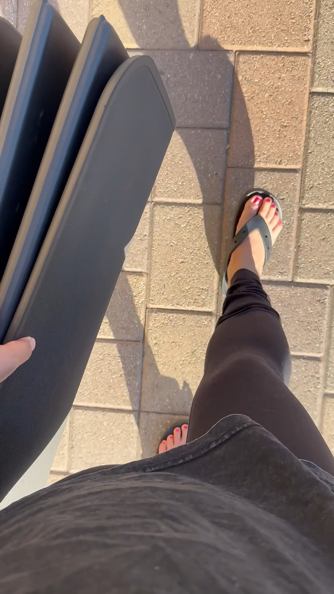 foldable yoga mat | black yoga mat | fitness mat | what I wore to yoga 