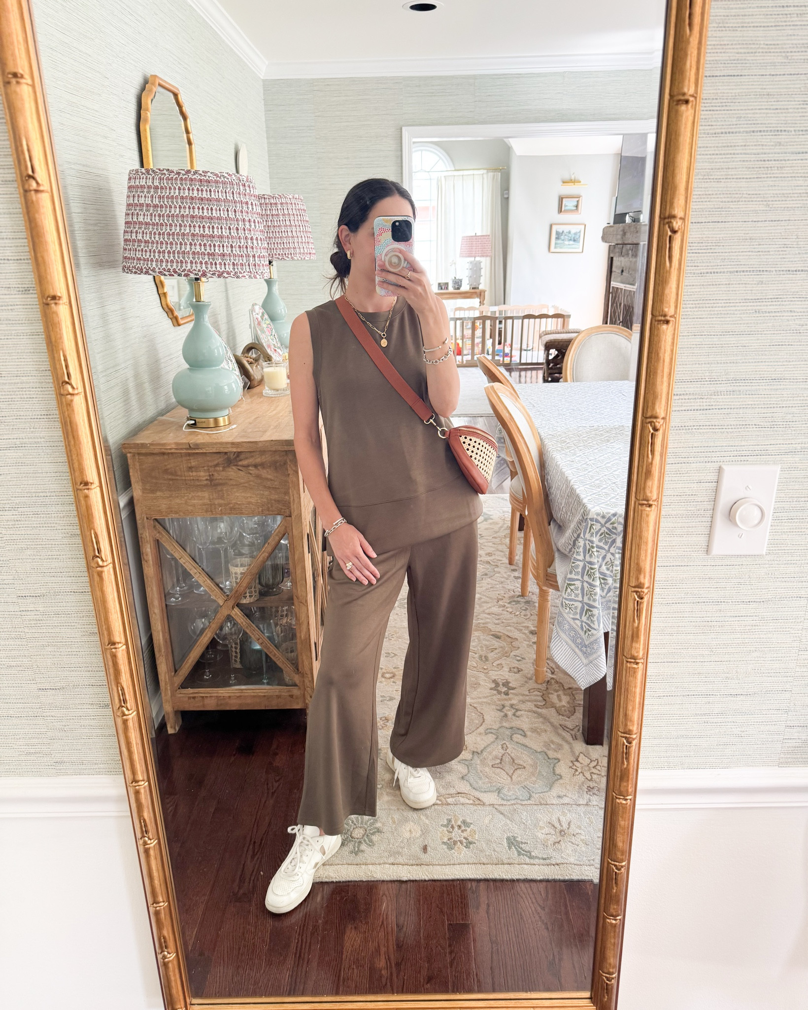 Set that transitions to fall, went up one size to a M

#LTKActive #LTKFindsUnder50 #LTKStyleTip