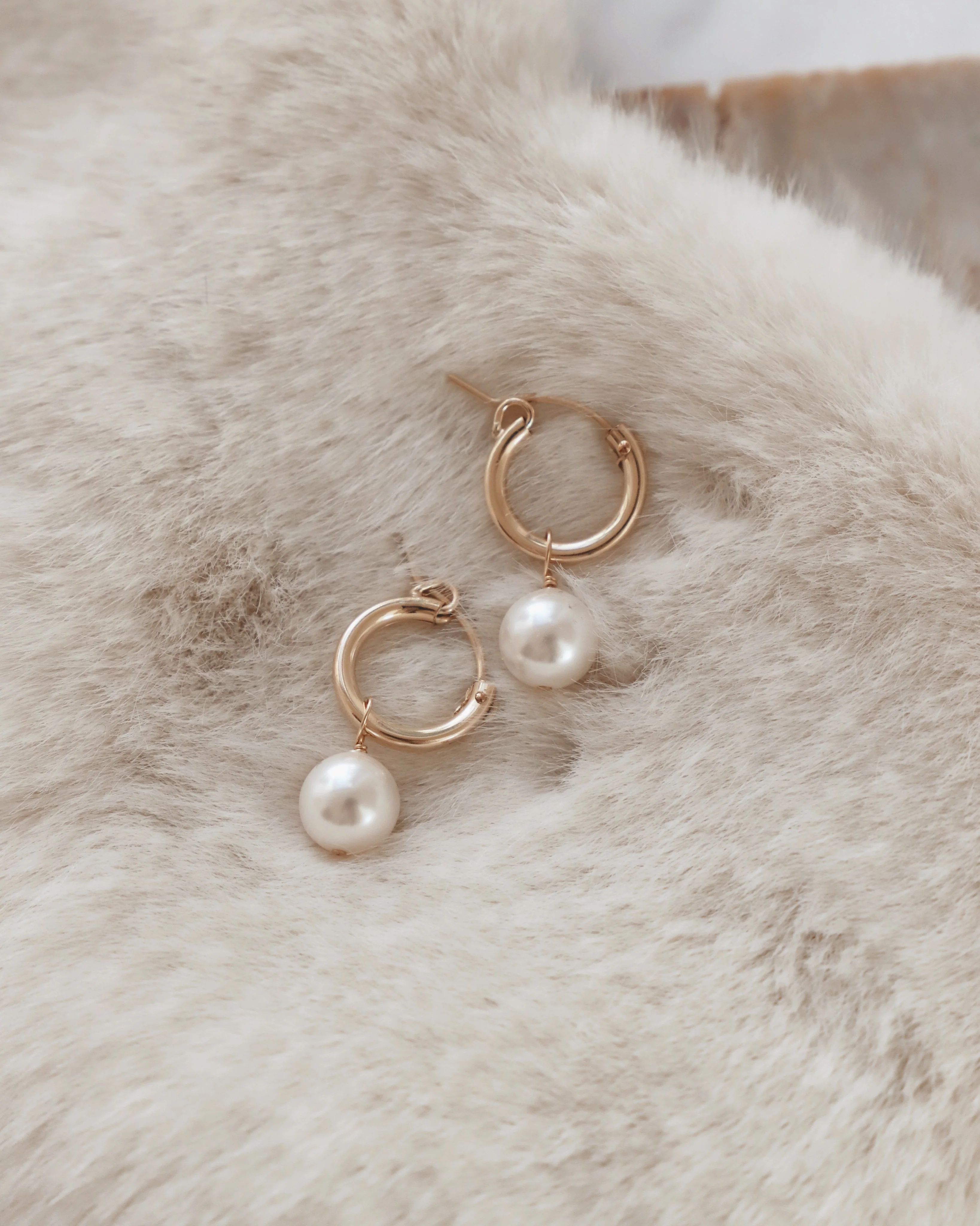 AUDREY PEARL HOOP EARRINGS | Katie Waltman Jewelry