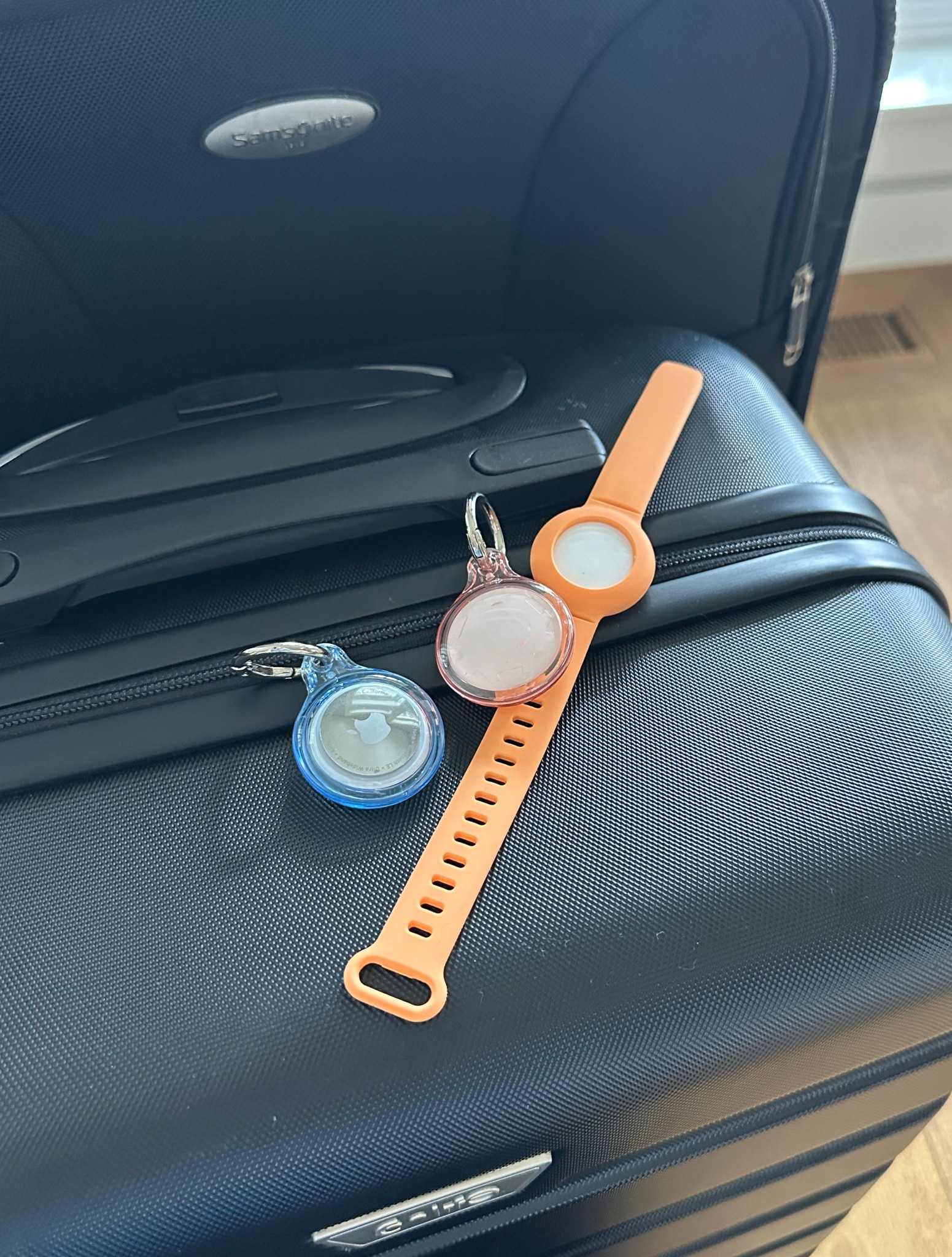AirTag  watch band to track your child, and AirTag keychains to easily clip on your luggage or backs  

#LTKTravel #LTKFindsUnder50 #LTKFamily