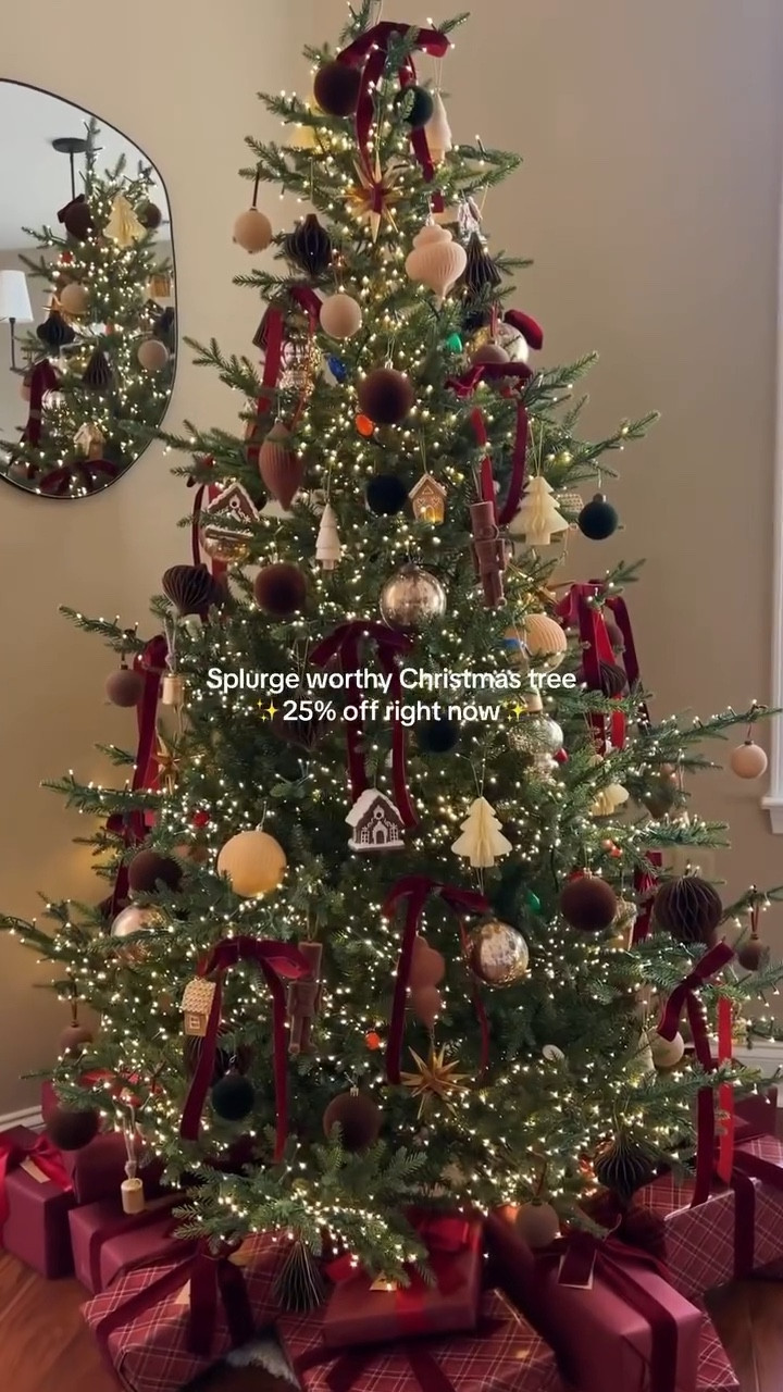 Comment ‘SHOP’ for link 🔗 PSA to get this tree right now for 25% off b/c l missed this sale last year and had to pay full price! 🎄✨

This Norway Spruce tree with ✨5500✨ twinkling lights is absolutely stunning and definitely worth the splurge.

#christmastree #christmasdecor #christmas
Christmas ornaments, flocked ornaments, viral Christmas tree, Norway spruce

https://liketk.it/5udUh

#LTKSeasonal #LTKHoliday #LTKSaleAlert