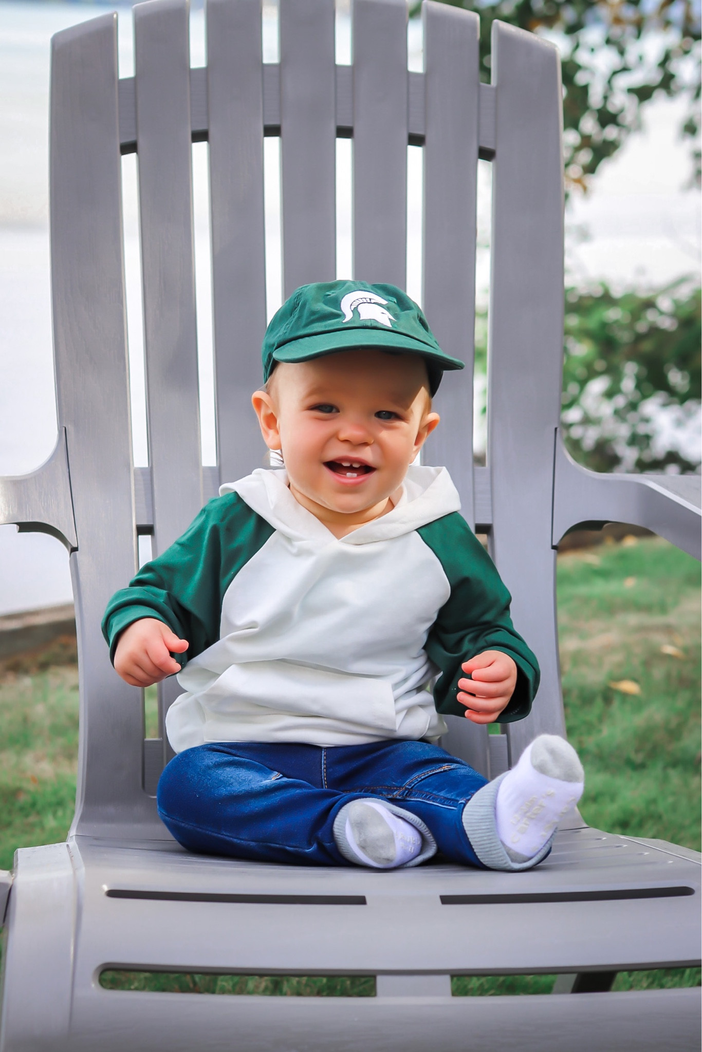 Adorable hoodie sweatshirt for babies and toddlers - onesie that can be buttoned or unbuttoned. Comes in many different colors 

Baby boy, boy clothes, toddler clothes, sweatshirt, hoodie, affordable, Amazon finds, Amazon fashion, daily looks, mom life, boy mom 

#LTKkids #LTKFind #LTKbaby