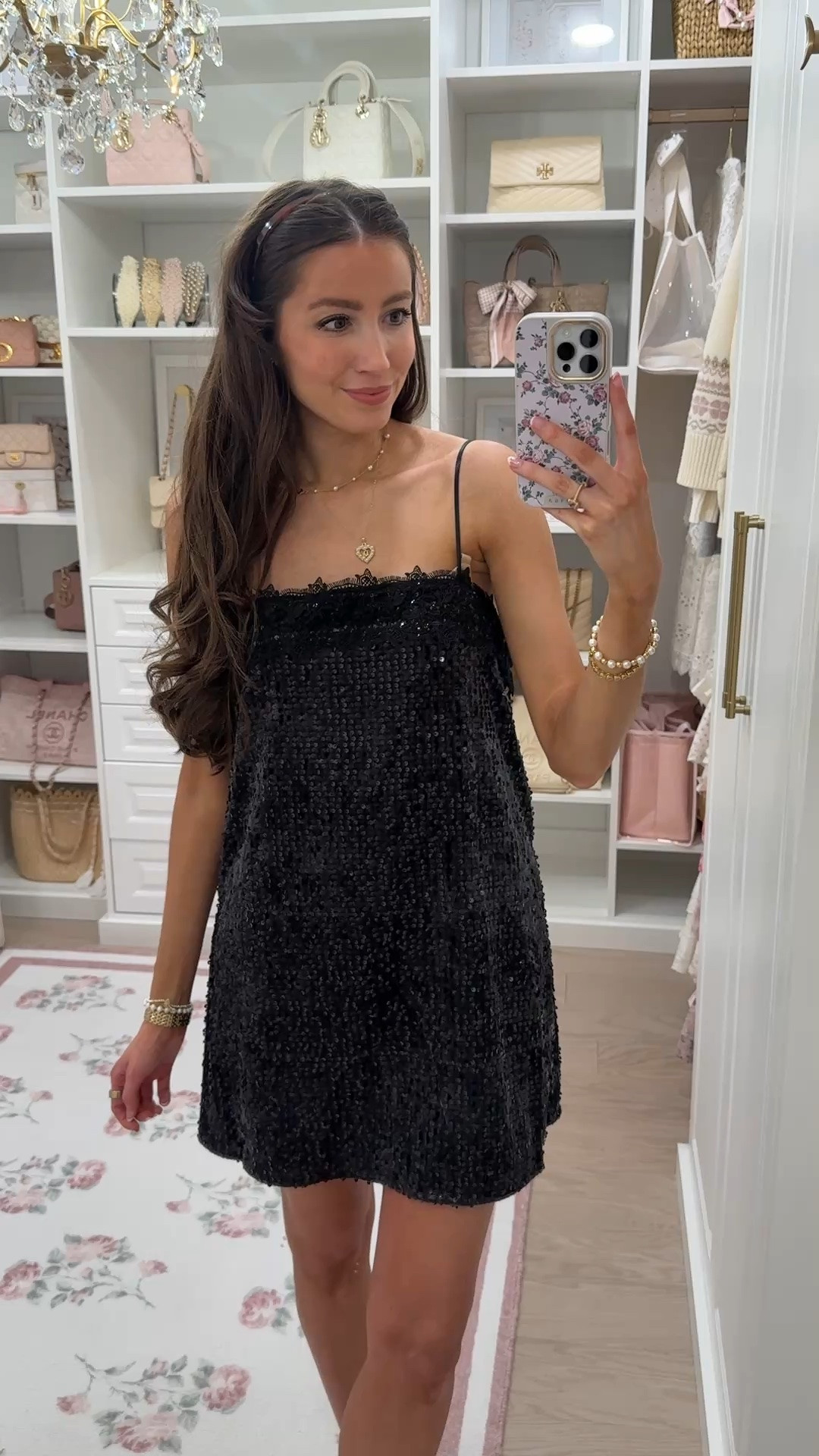 Walmart holiday sequin dress find 
￼