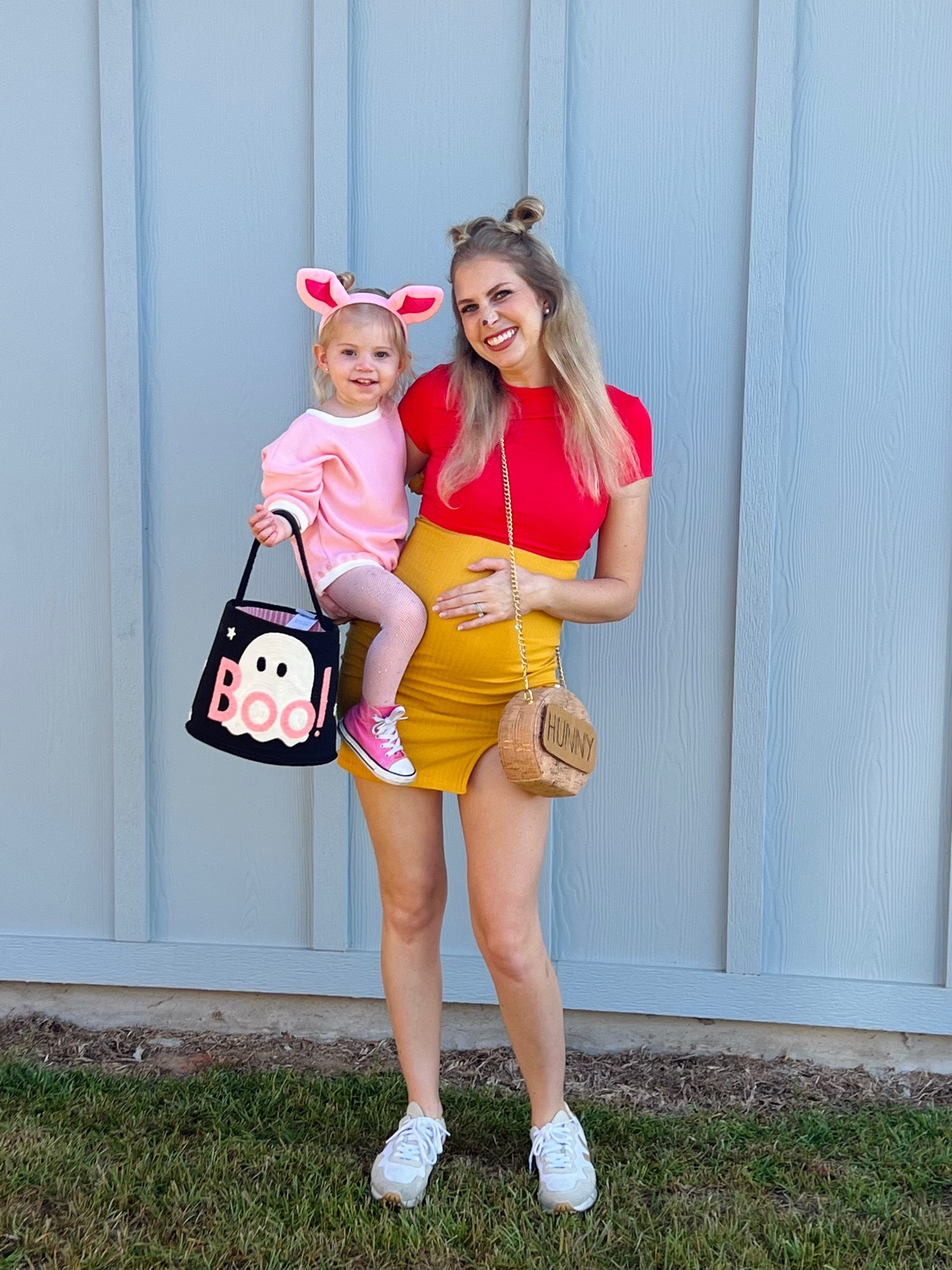 Winnie the pooh + piglet halloween costume 🍯 
halloween/ halloween costume/ family halloween costume/ halloween baby/ Winnie the Pooh/ piglet

#LTKHalloween 

#LTKbump #LTKbaby