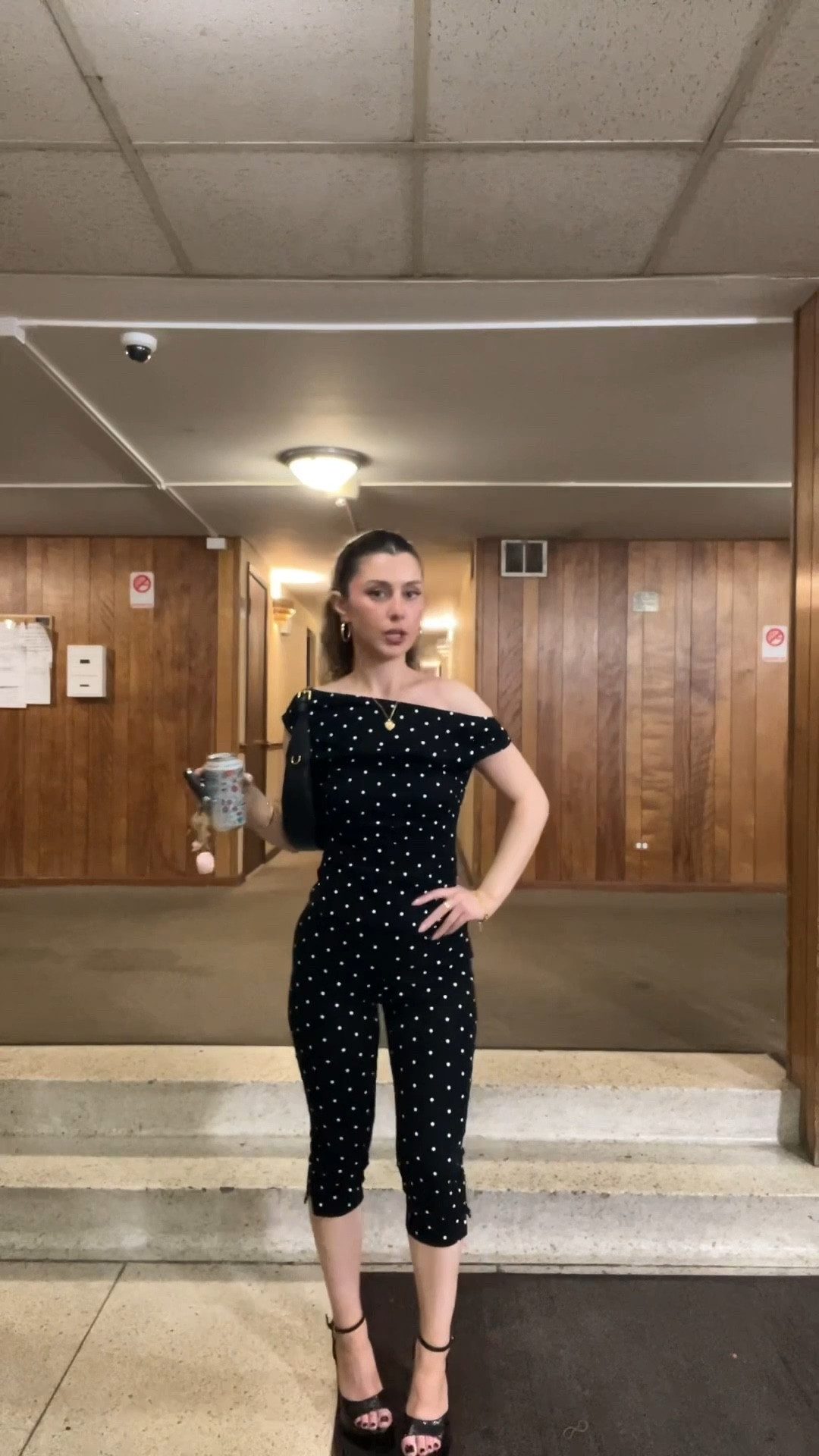CIDER OOTN size XS for top and Capri 

#LTKPetite