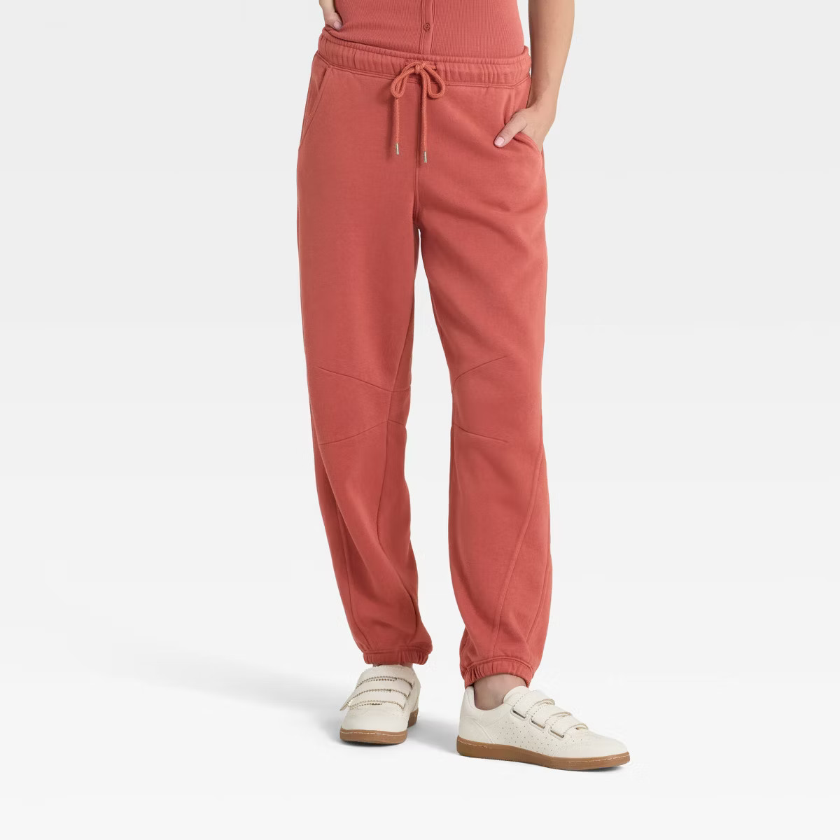 Women's Mid-Rise Barrel Leg Sweatpants - Universal Thread™ | Target