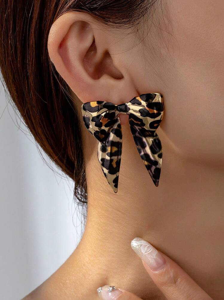 1 Pair Animal Leopard Print Bow Earring | SHEIN