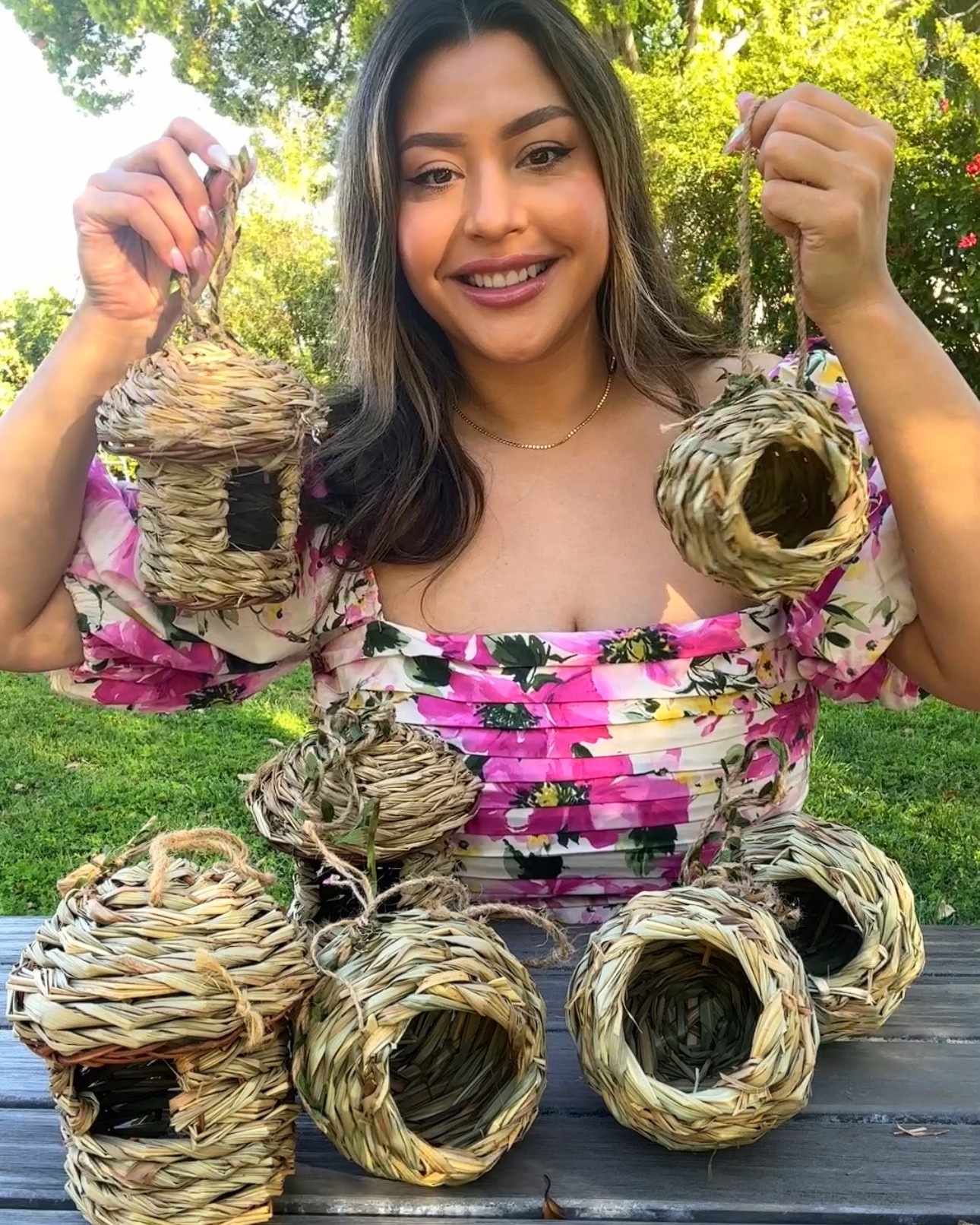 My new hummingbird houses + my favorite feeder for them that comes in multiple colors ❤️