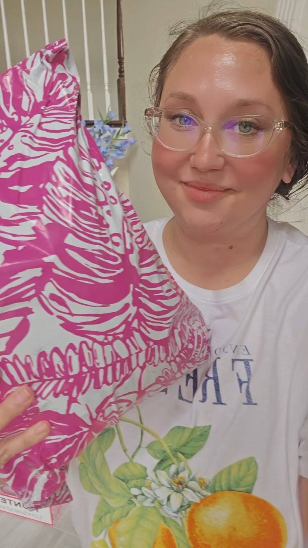 New Lilly that Just arrived...The girls size 6/7 tbh looks small. I don't know my 5 year old will be able to wear the tshirt without it being a crop top. 🙄 I'll have her try it on when she gets home. It is an adorable set but I don't think children's clothes need to be running small or cropped... (my opinion) I don't know if I had tried the Colson dress on in person I would have still bought it. It is a lot longer than I anticipated though so it would be work appropriate nonetheless. I just don't know I love the overall fit. Large in some places tight in others. The sweatshirt is a typical Ballad top ... oversized and comfy! #livinglargeinlilly #lillypulitzer #tryonnotes #fitnotes #new #plussize 

#LTKPlusSize #LTKMidsize #LTKKids