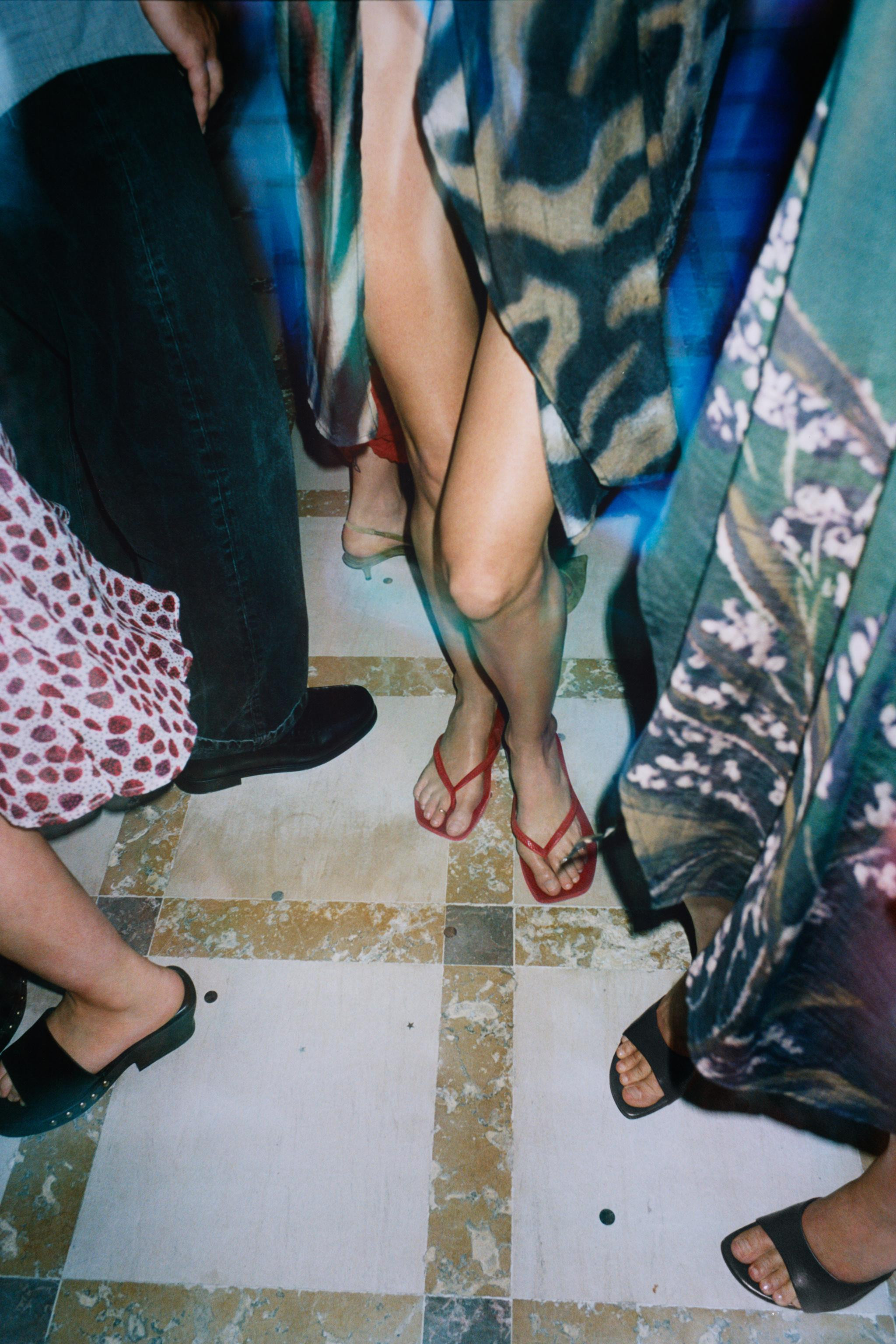 HAVAIANAS ® x ZARA SANDALS | Zara UK