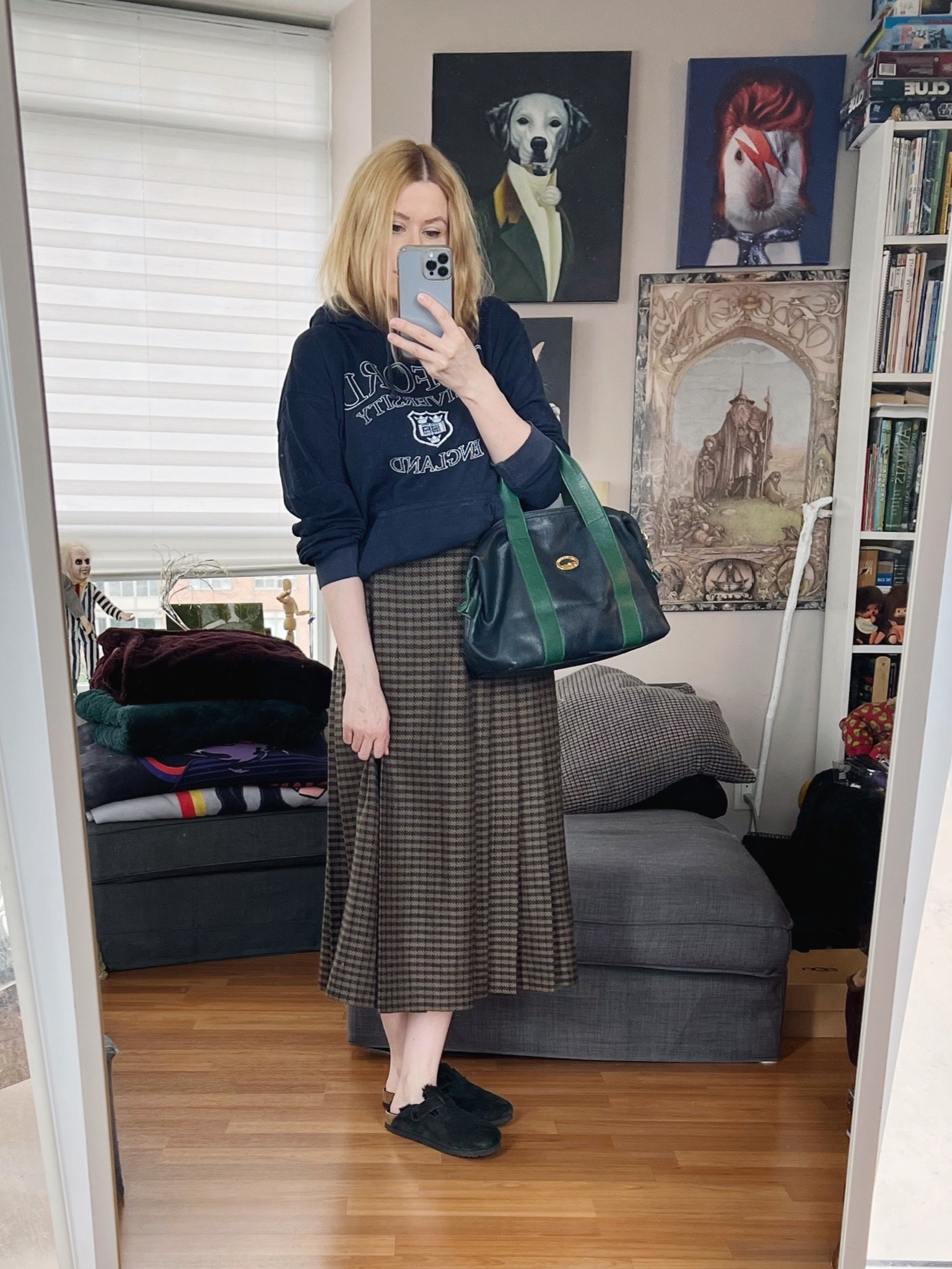 This is my "if I had an early university class" look.
Everything is vintage except the Birkenstocks.

•
.  #summerlook  #torontostylist #StyleOver40  #thriftFind #thriftstyle #secondhandFind #poshmarkfind #fashionstylist #FashionOver40  #MumStyle #genX #genXStyle #shopSecondhand #genXInfluencer #vintagestyle #genXblogger #secondhandDesigner #Over40Style #40PlusStyle #stylingtip. #Stylish40s #styleTip  #secondhandstyle 


#LTKBacktoSchool #LTKstyletip #LTKshoecrush