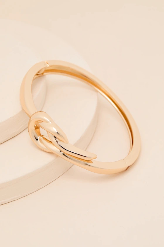 Clover Gold Knotted Hinged Bangle Bracelet | Lulus