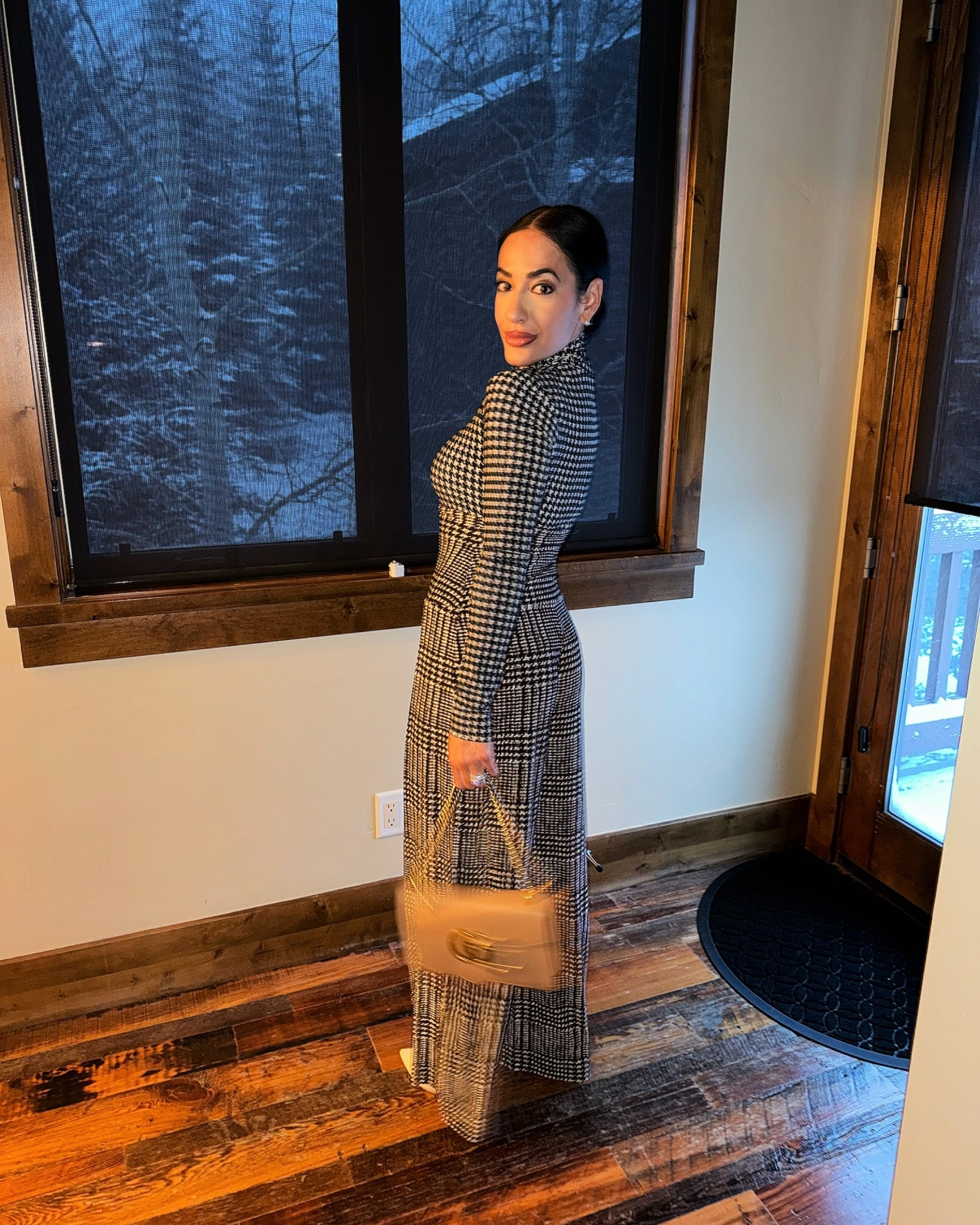 Last dinner outfit on our ski trip 🖤 

#LTKStyleTip #LTKTravel #LTKSeasonal