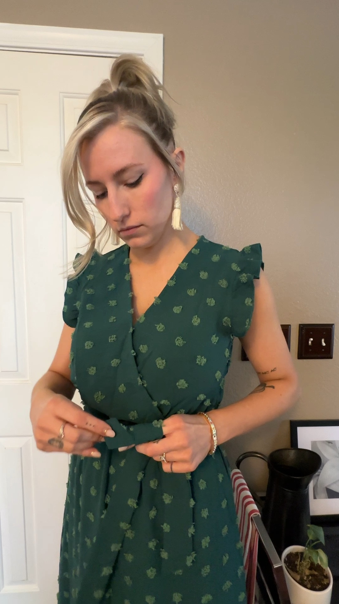 faux front wrap, fits tts, front button snap makes this dress perfect for breastfeeding on the go && comes in many colors

amazon spring dress | amazon dresses | spring dress bump friendly dress | classic dress | classic style | petite friendly | petite size | petite style | target accessories | sugar fix earrings | bauble bar | breastfeeding dress

#LTKxTarget #LTKVideo #LTKstyletip