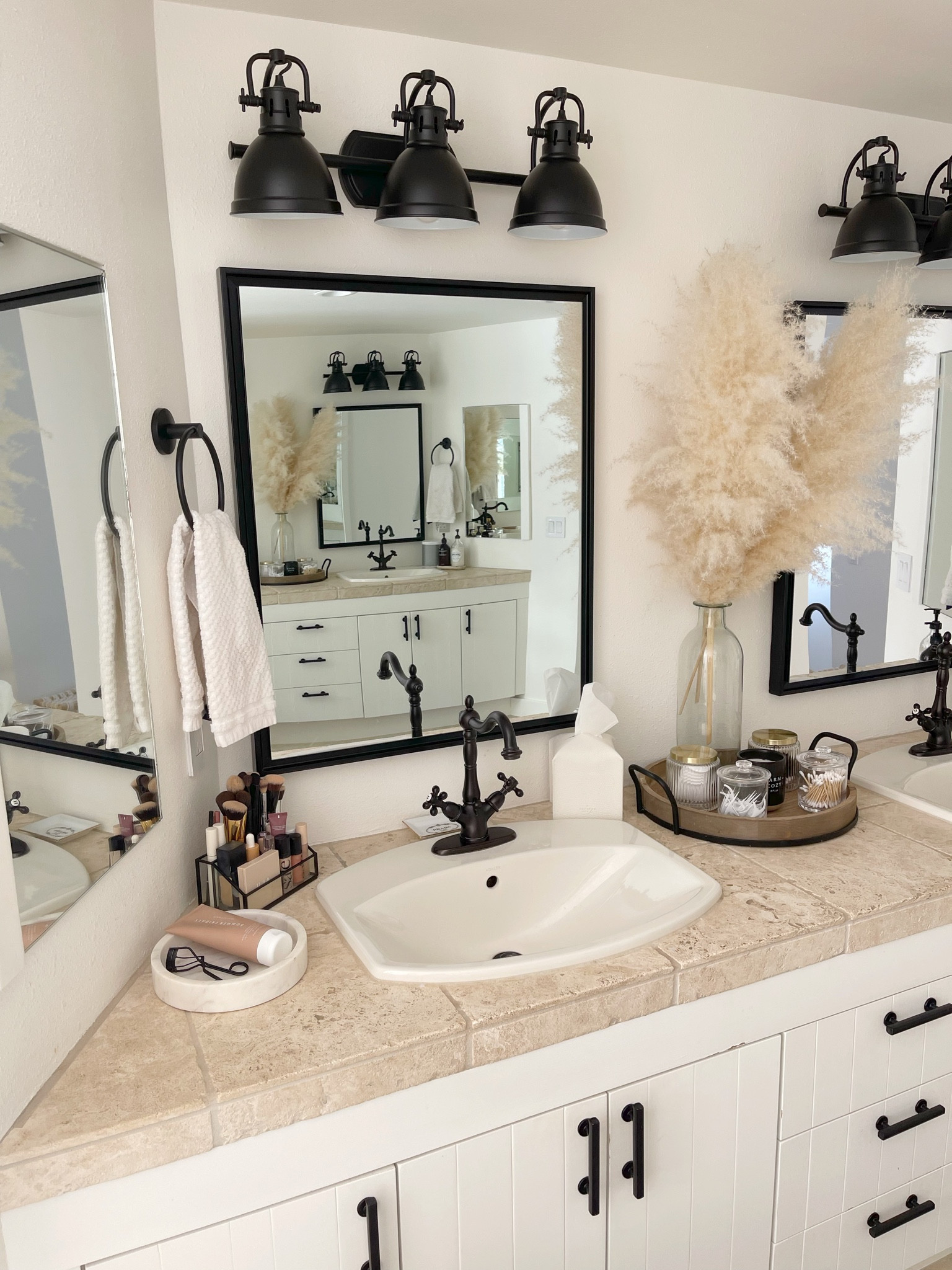 H O M E \ bathroom decor 

Home
Amazon 

#LTKhome #LTKunder50