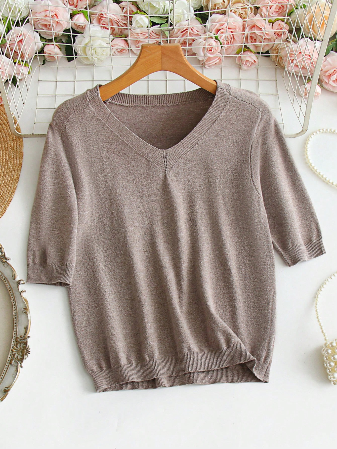 SHEIN LUNE Women's V-Neck Short Sleeve Solid Color Casual Loose Pullover Sweater | SHEIN