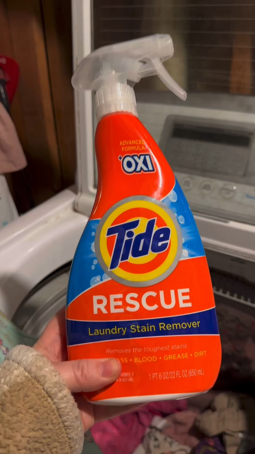 TIDE RESCUE Stain Remover Spray For the WIN🧡💙#tide #laundry #clothingcare #stainremover #amazonfinds 

#LTKFallSale #LTKVideo #LTKHome