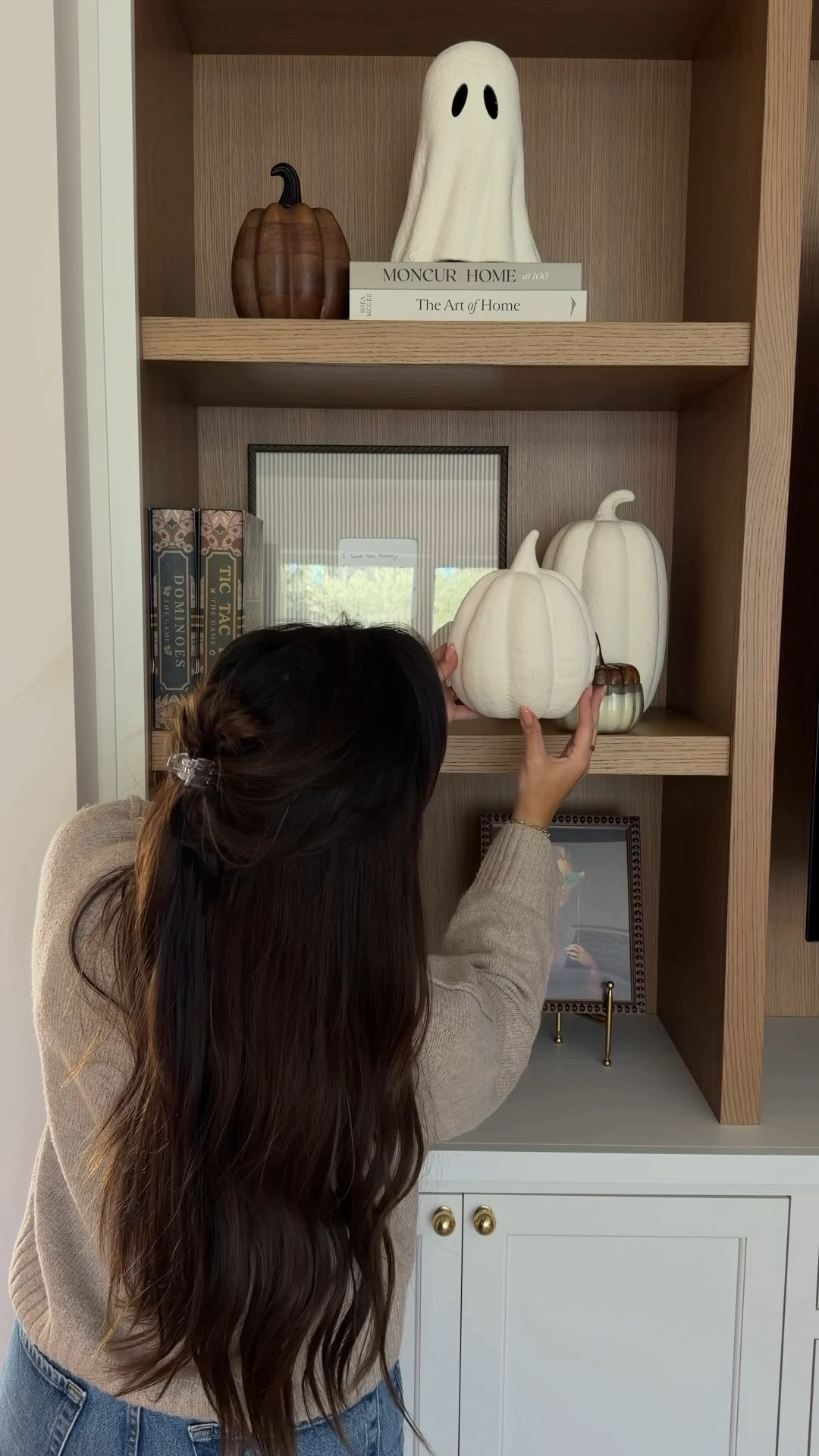 I absolutely LOVE these paper mâché jack-o’-lanterns from Walmart… but their faces weren’t exactly my favorite. 🤭🎃
So I did the most groundbreaking DIY of all time—I turned them around. And tell me WHY I love them 10x more?! The paper mâché texture is so beautiful and gives them that perfectly nostalgic, vintage Halloween feel.
Sometimes the best hacks are painfully obvious. 😂🖤

#LTKSeasonal #LTKHome